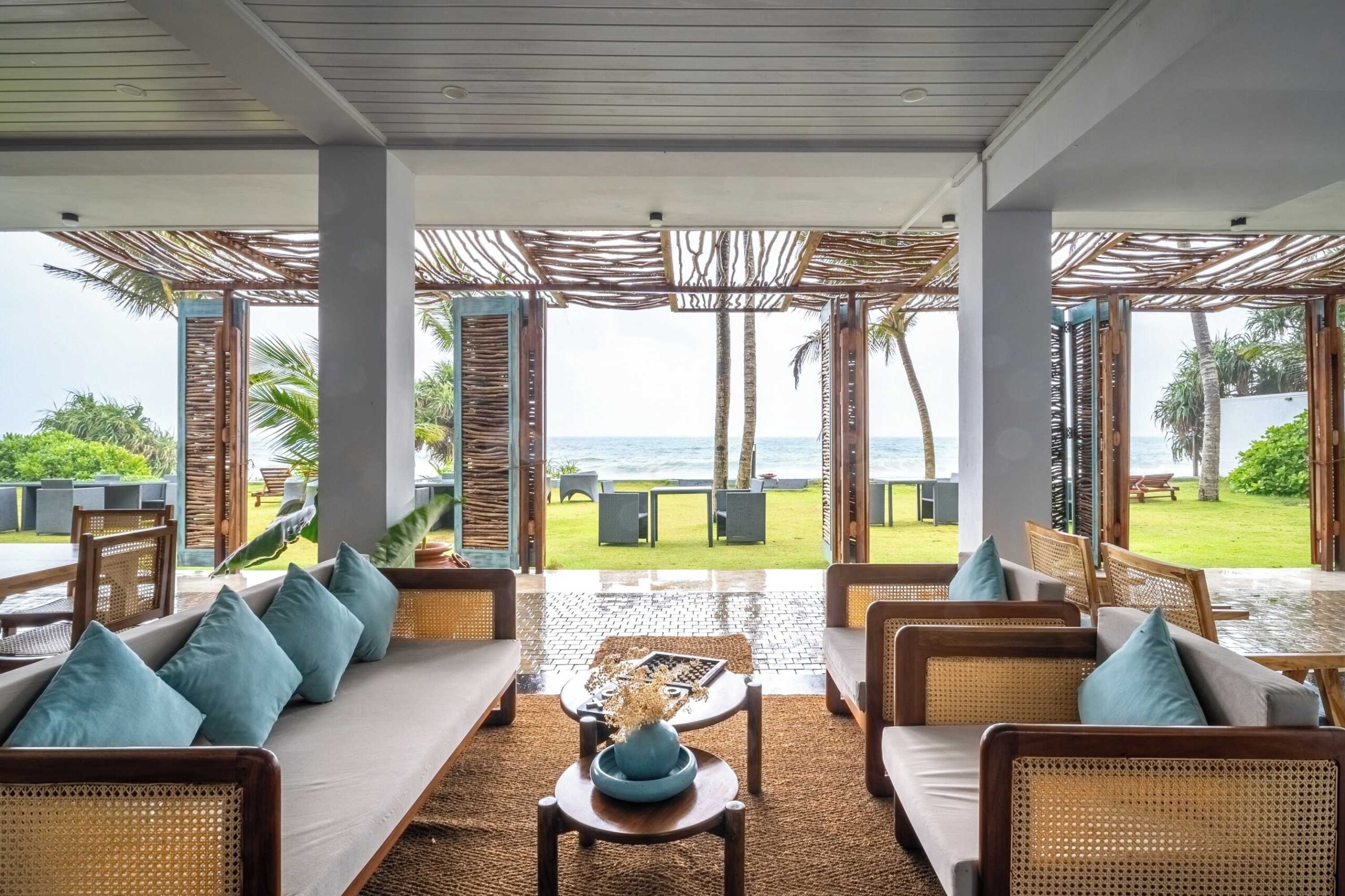 Gift card for Moi Induruwa by Dbi