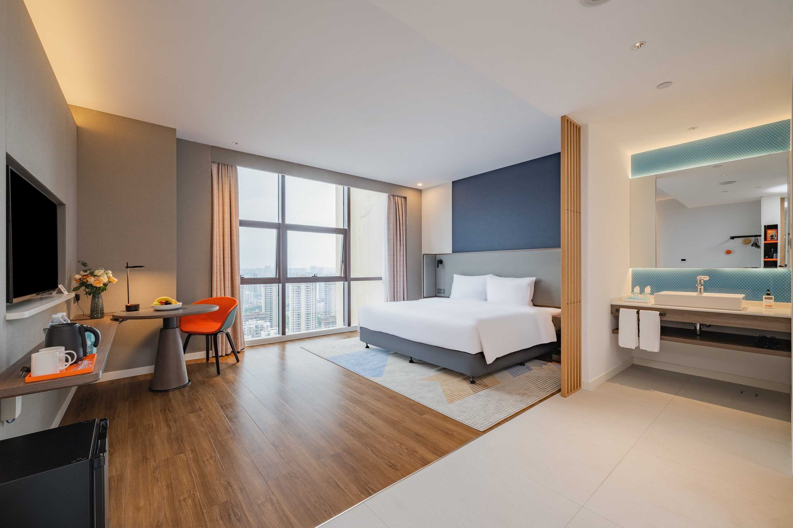 Gift card for Holiday Inn Express Nanning Jiangnan by Ihg Gift card for Holiday Inn Express Nanning Jiangnan by Ihg