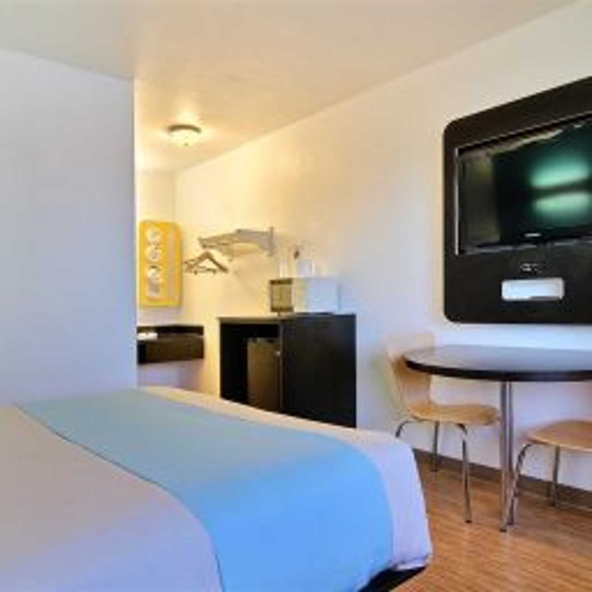 Gift card for Motel 6 Carlsbad, NM Gift card for Motel 6 Carlsbad, NM
