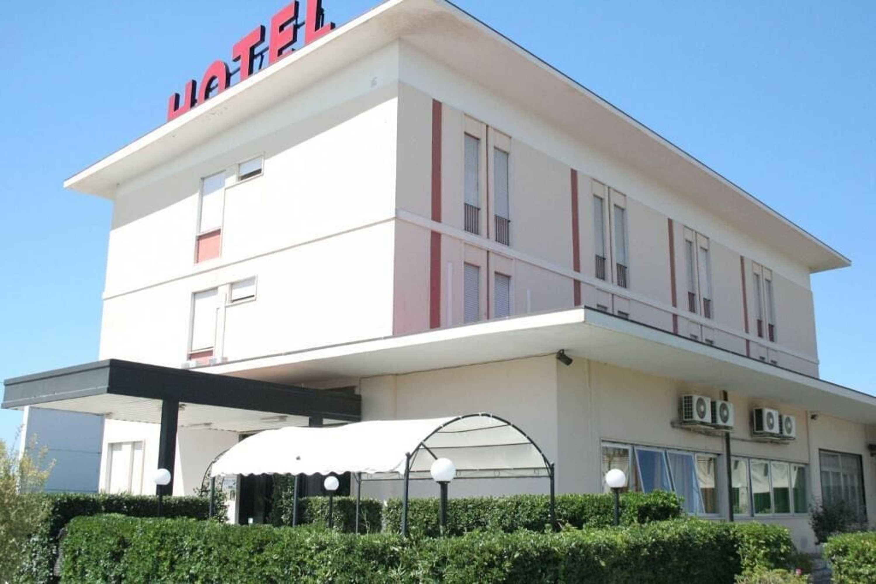 Gift card for Hotel IL Parco - Parking Free & Restaurant - Hotel Gift card for Hotel IL Parco - Parking Free & Restaurant - Hotel
