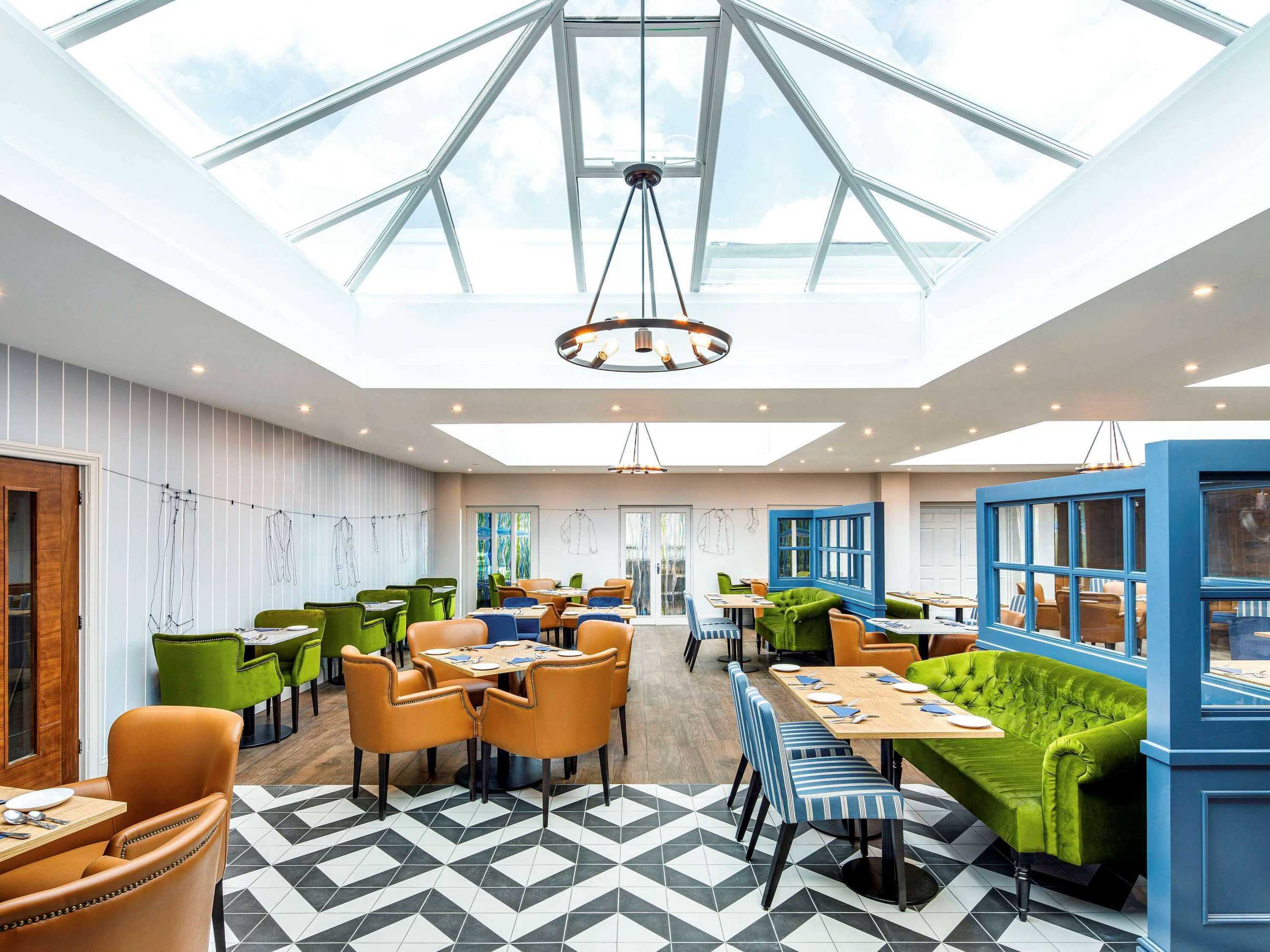 Gift card for Mercure Oxford Hawkwell House Hotel Gift card for Mercure Oxford Hawkwell House Hotel