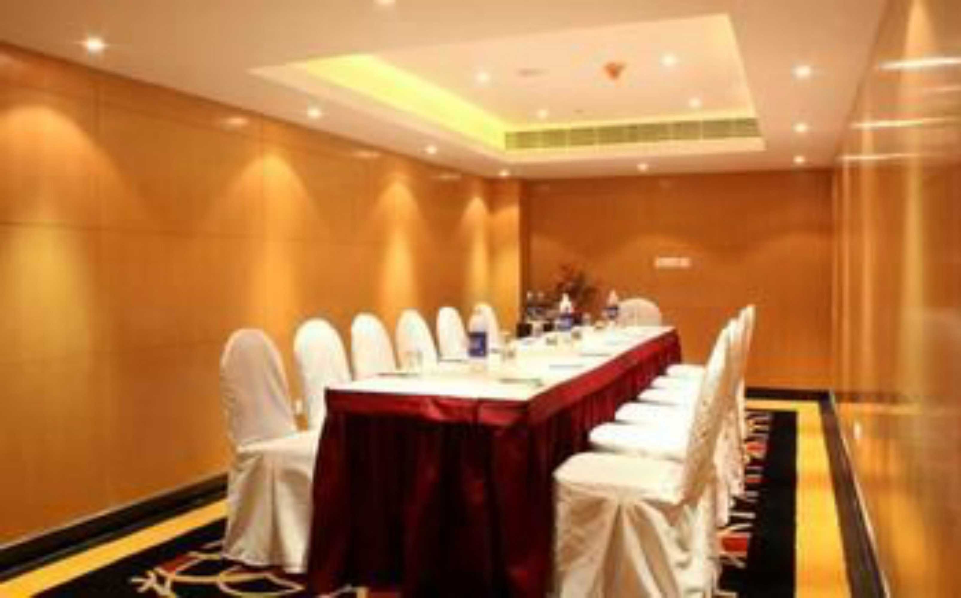 Gift card for Lemon Tree Hotel, Whitefield, Bangalore Gift card for Lemon Tree Hotel, Whitefield, Bangalore