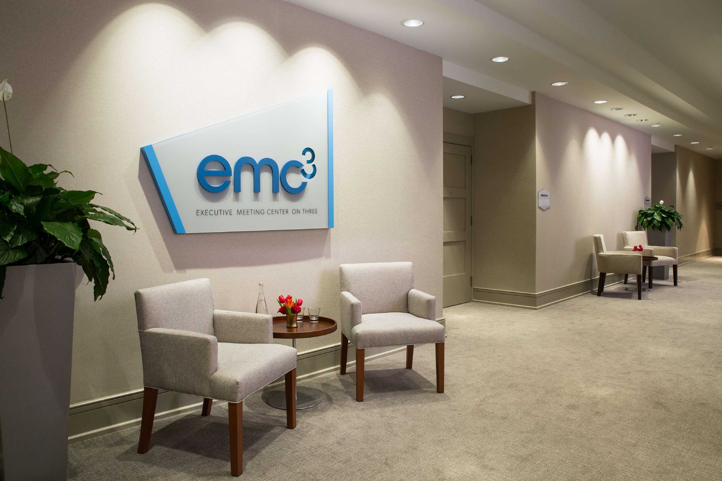 Gift card for Hilton Philadelphia at Penn's Landing