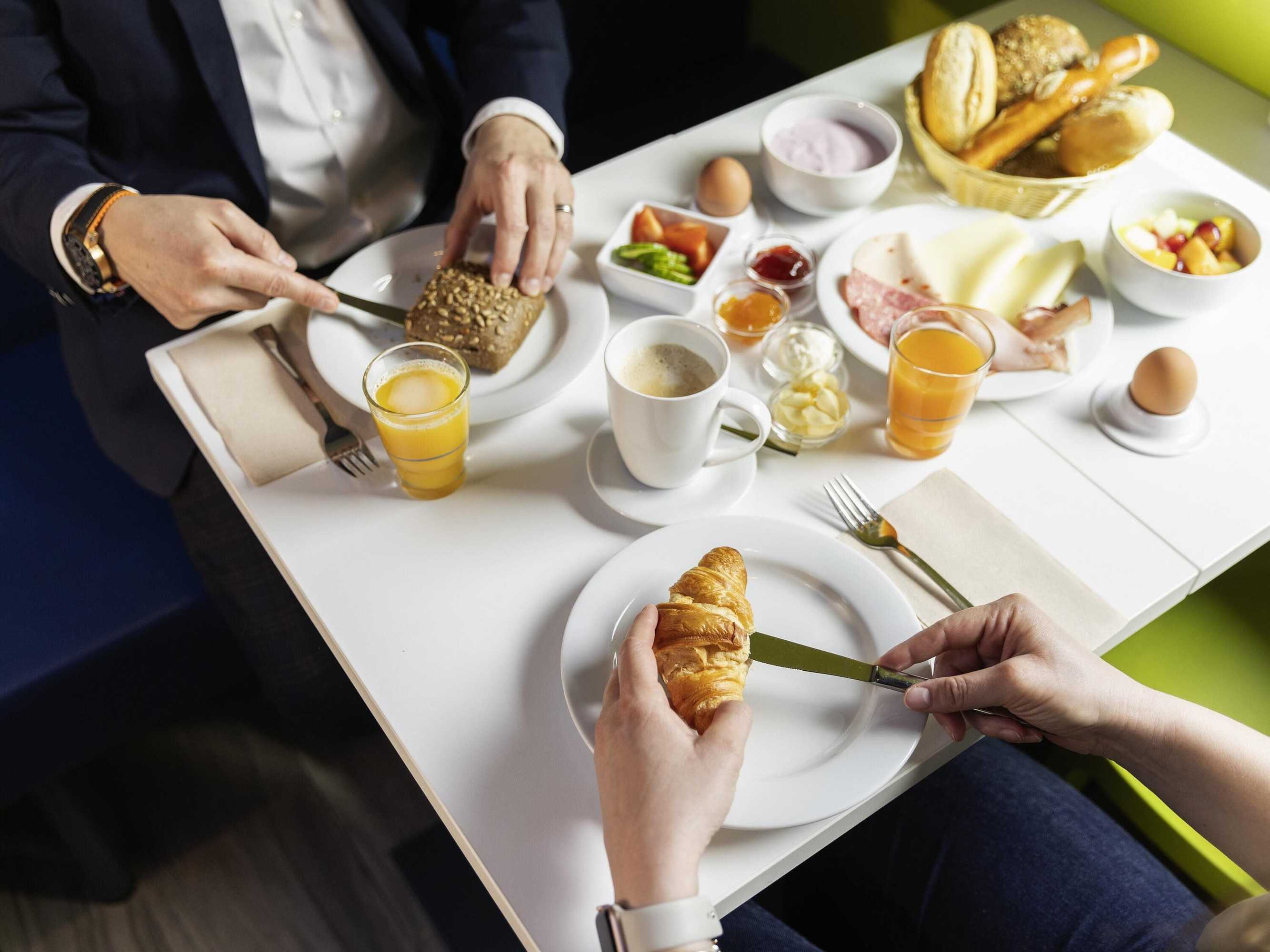 Gift card for Ibis Budget Ludwigsburg -Renoviert IN 2024!-