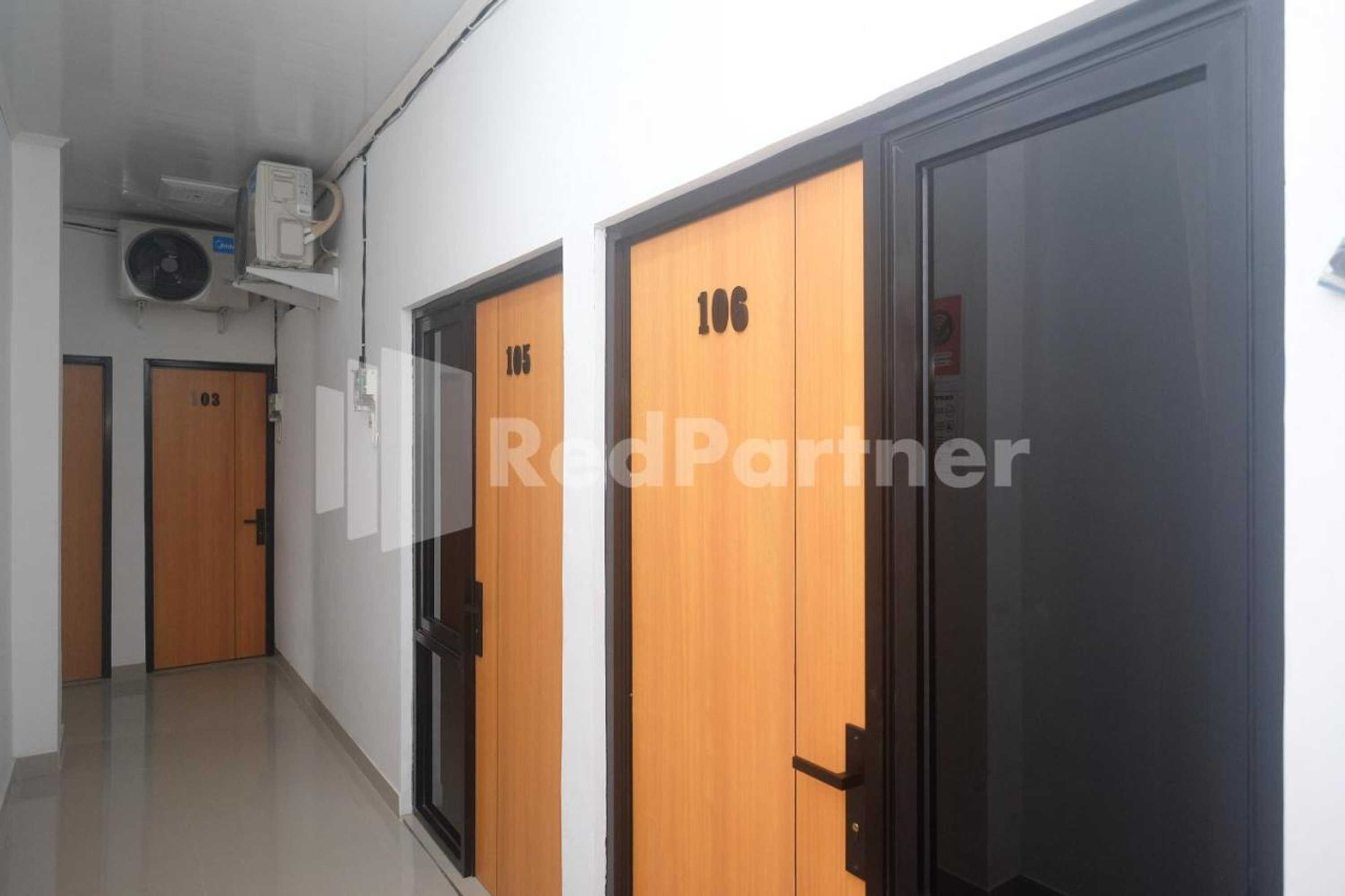 Gift card for River House Mitra Reddoorz Gift card for River House Mitra Reddoorz