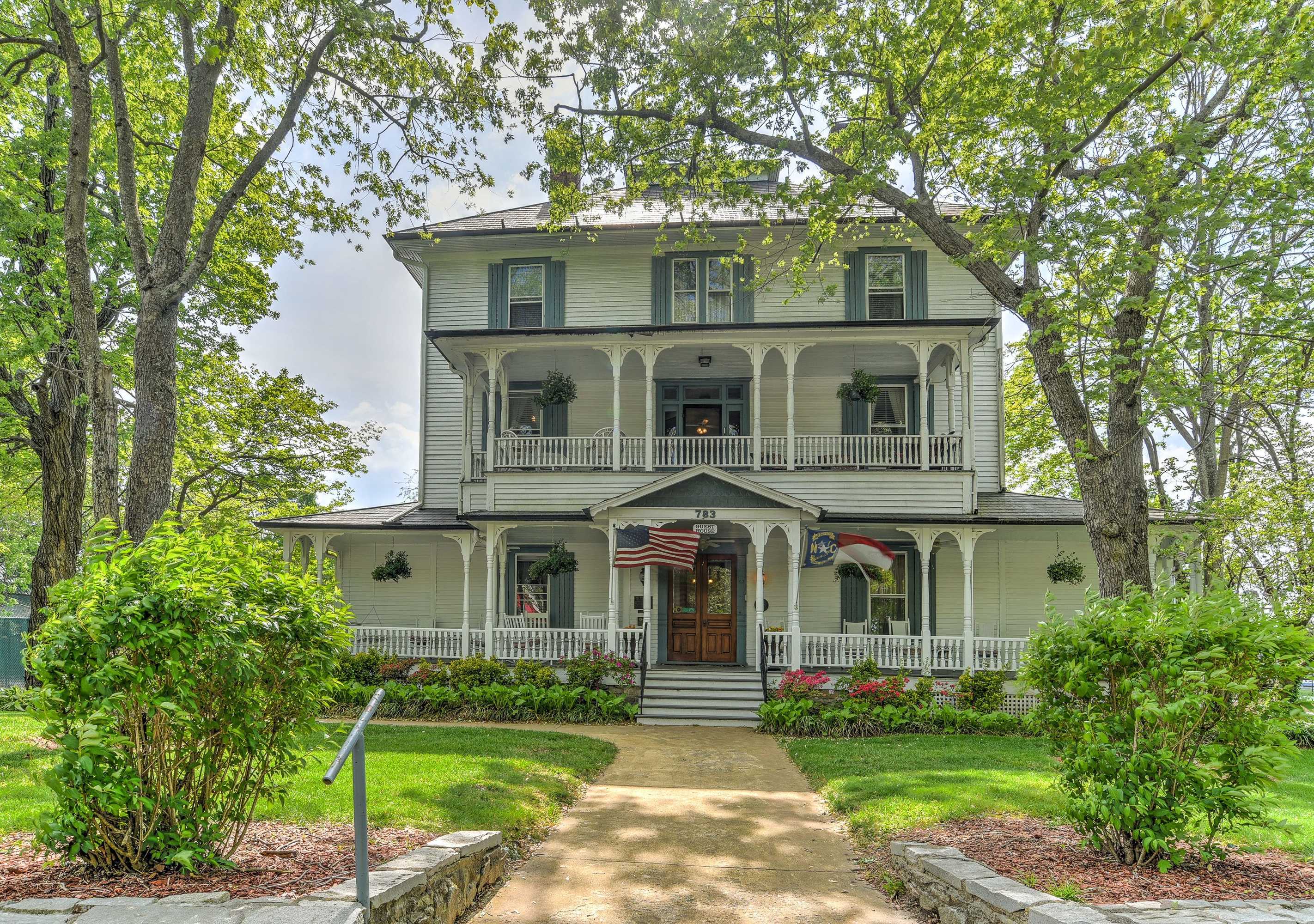 Gift card for 1898 Waverly Inn Gift card for 1898 Waverly Inn