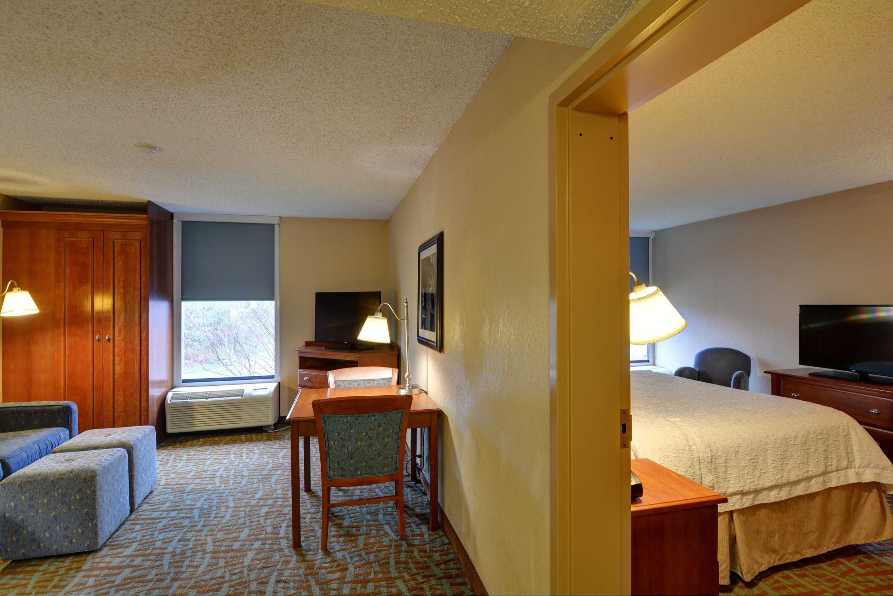 Gift card for Hampton Inn Hendersonville Gift card for Hampton Inn Hendersonville