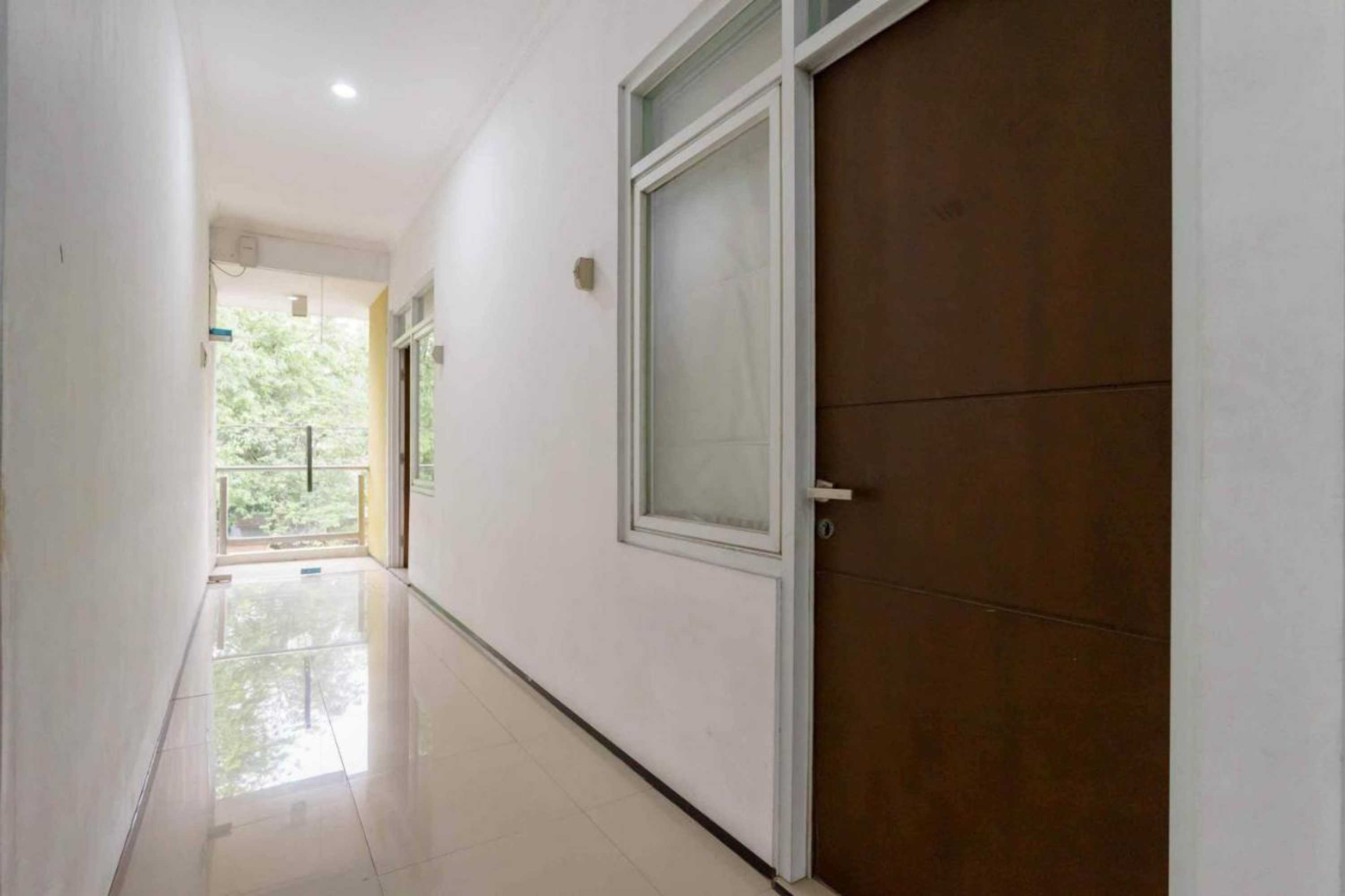 Gift card for Aimer Guest House Syariah Mitra Reddoorz