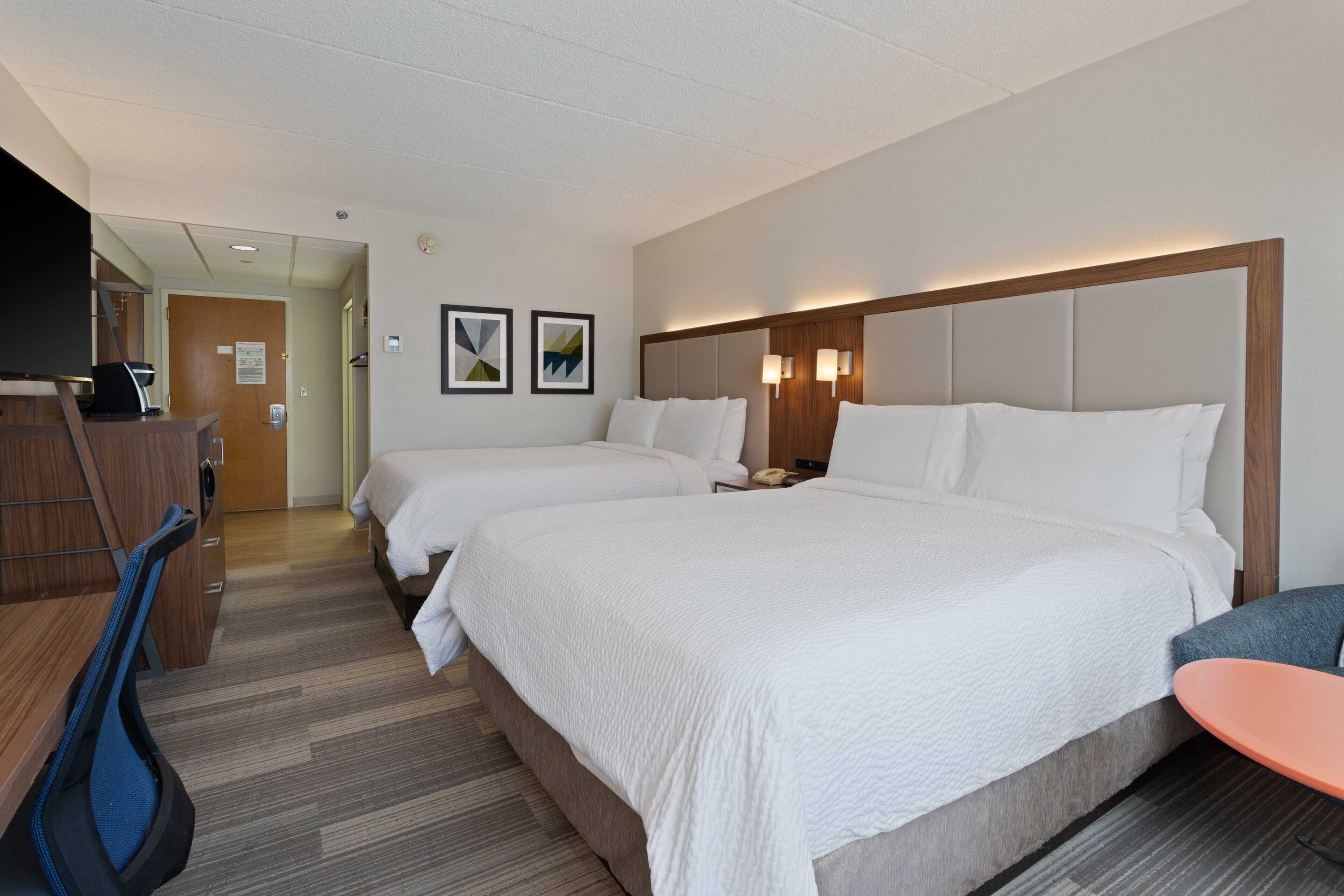 Gift card for Holiday Inn Express Hauppauge by Ihg Gift card for Holiday Inn Express Hauppauge by Ihg