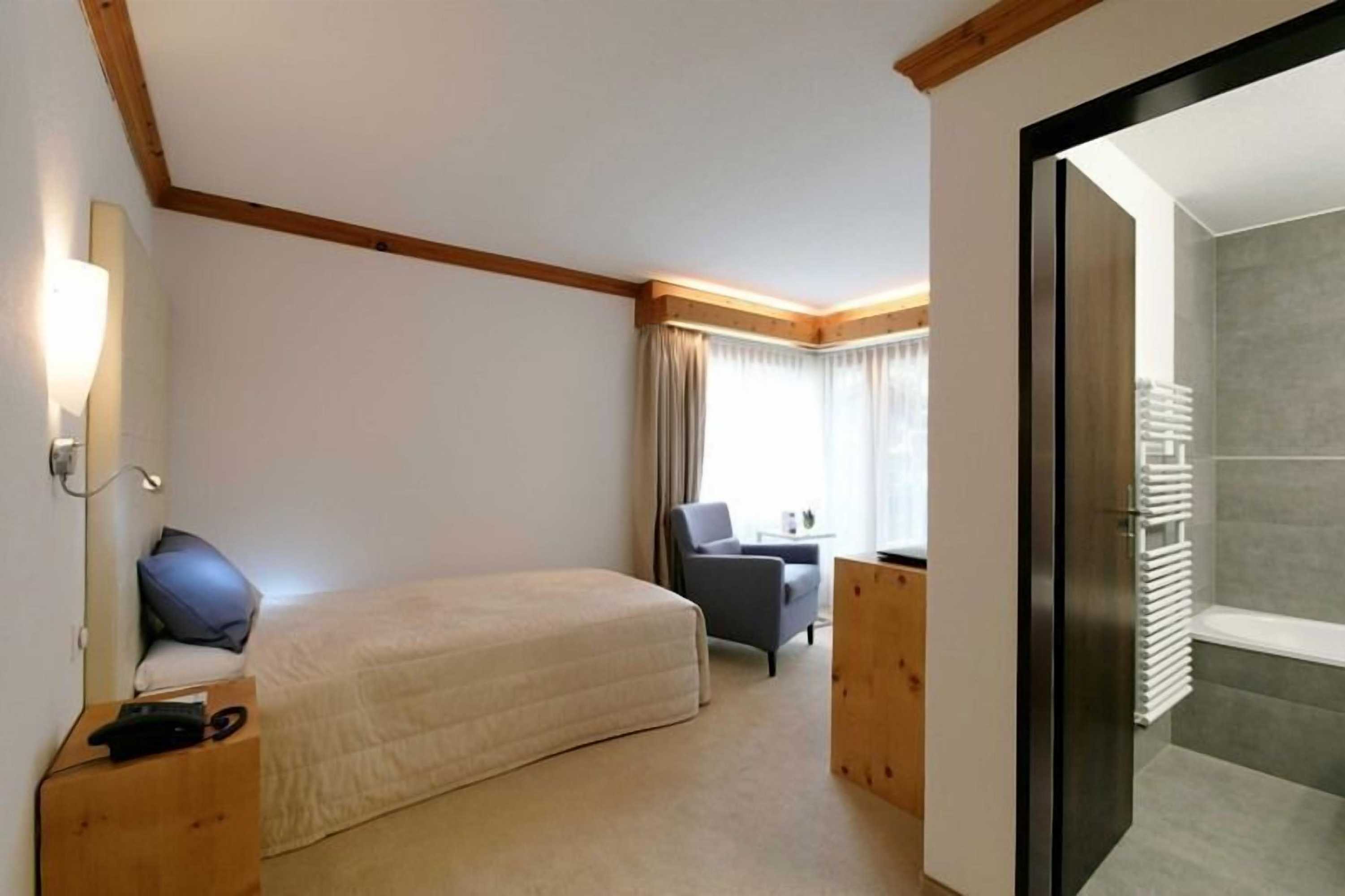 Gift card for Le Mirabeau Resort & Spa Gift card for Le Mirabeau Resort & Spa