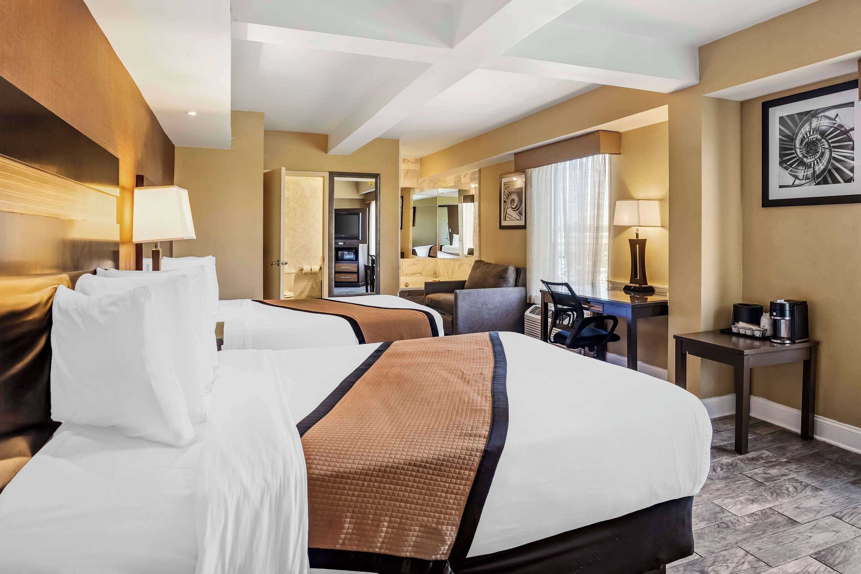 Gift card for Best Western Plus Newark Airport West Gift card for Best Western Plus Newark Airport West