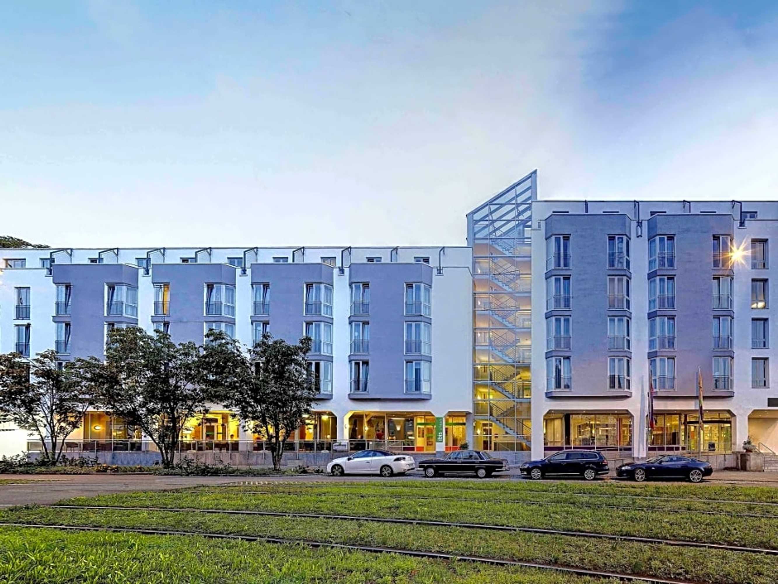 Gift card for Premier Inn Stuttgart Bad Cannstatt Hotel Gift card for Premier Inn Stuttgart Bad Cannstatt Hotel