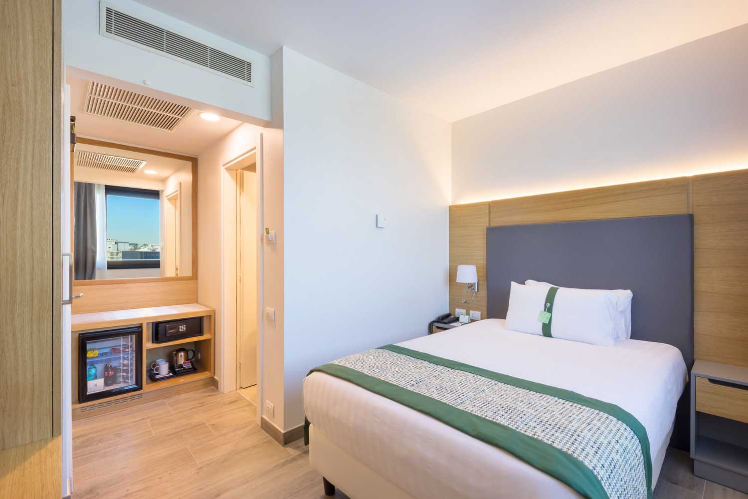 Gift card for Holiday Inn Naples by Ihg Gift card for Holiday Inn Naples by Ihg