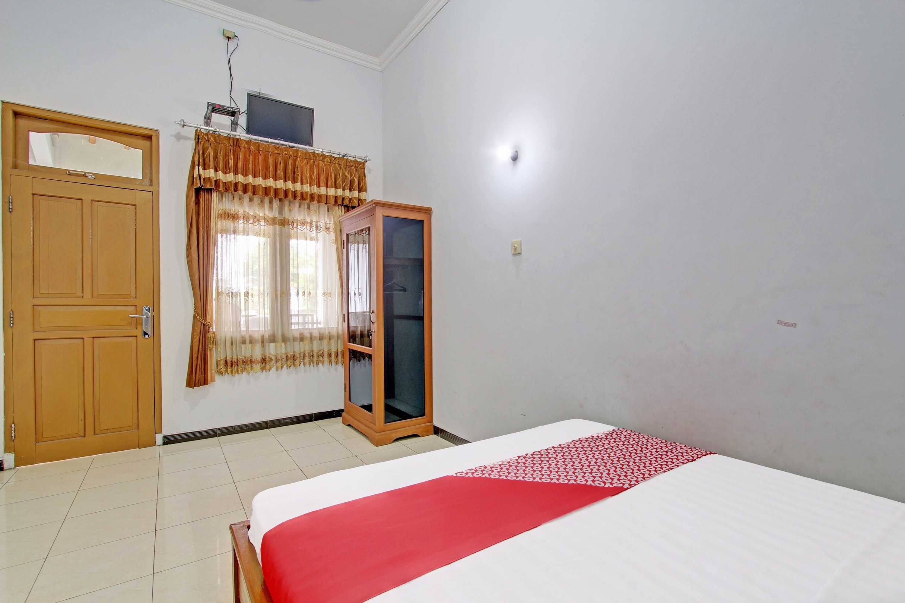 Gift card for Super Oyo 91748 Wisma Pkpri Purworejo Gift card for Super Oyo 91748 Wisma Pkpri Purworejo