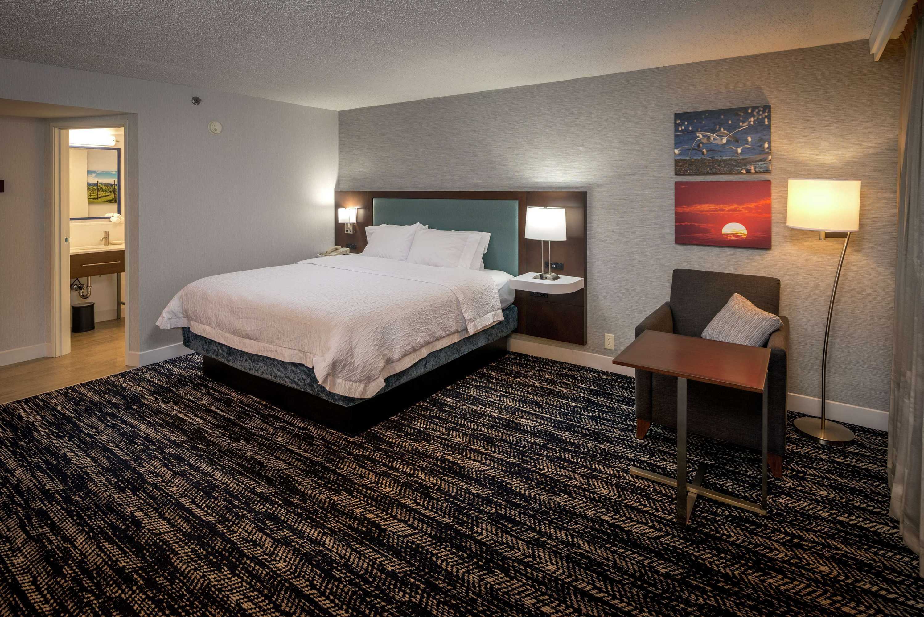 Gift card for Hampton Inn Long Island / Commack Gift card for Hampton Inn Long Island / Commack