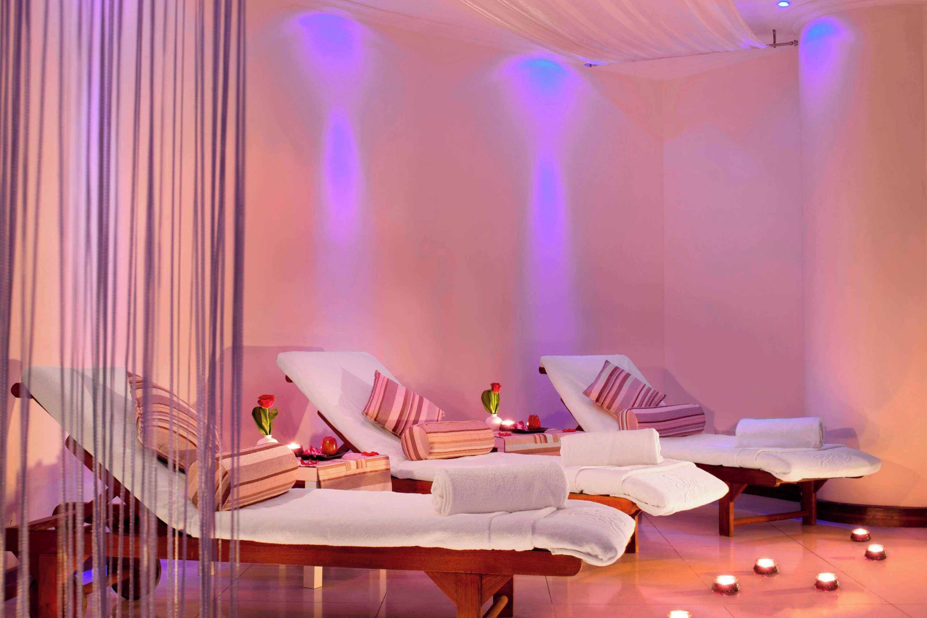 Gift card for Le Meridien Al Aqah Beach Resort Gift card for Le Meridien Al Aqah Beach Resort