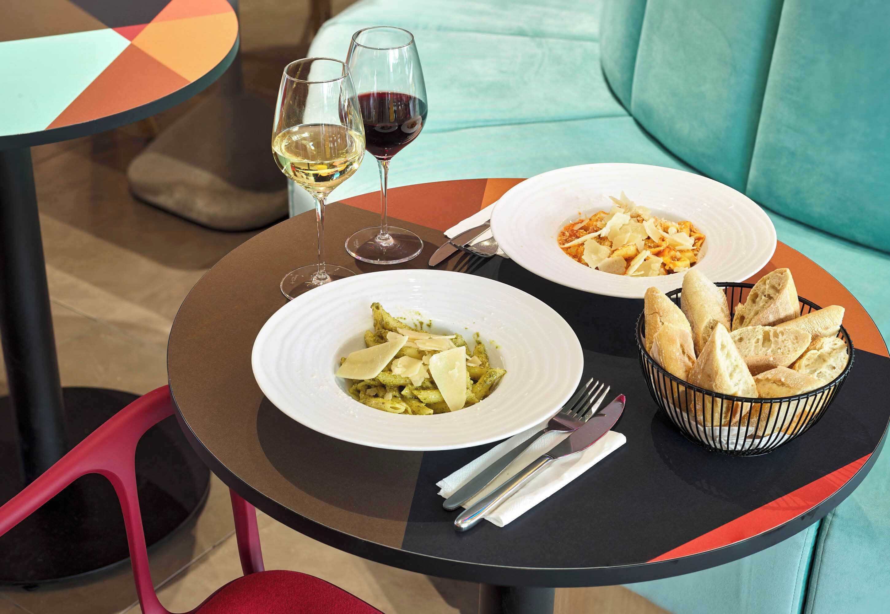 Gift card for B&b Hotel Paris 17 Batignolles Gift card for B&b Hotel Paris 17 Batignolles