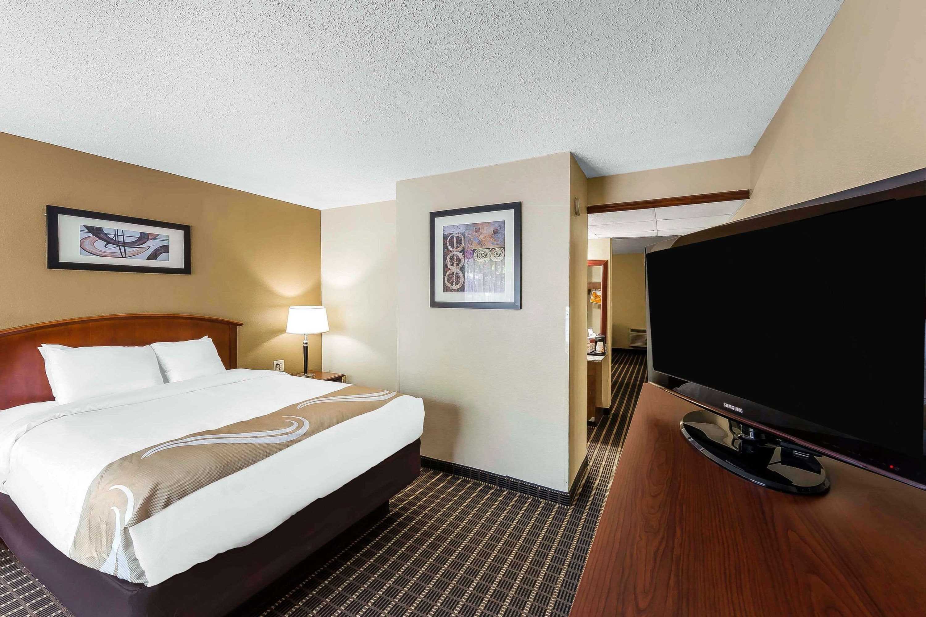 Gift card for Quality Inn & Suites Sevierville - Pigeon Forge Gift card for Quality Inn & Suites Sevierville - Pigeon Forge