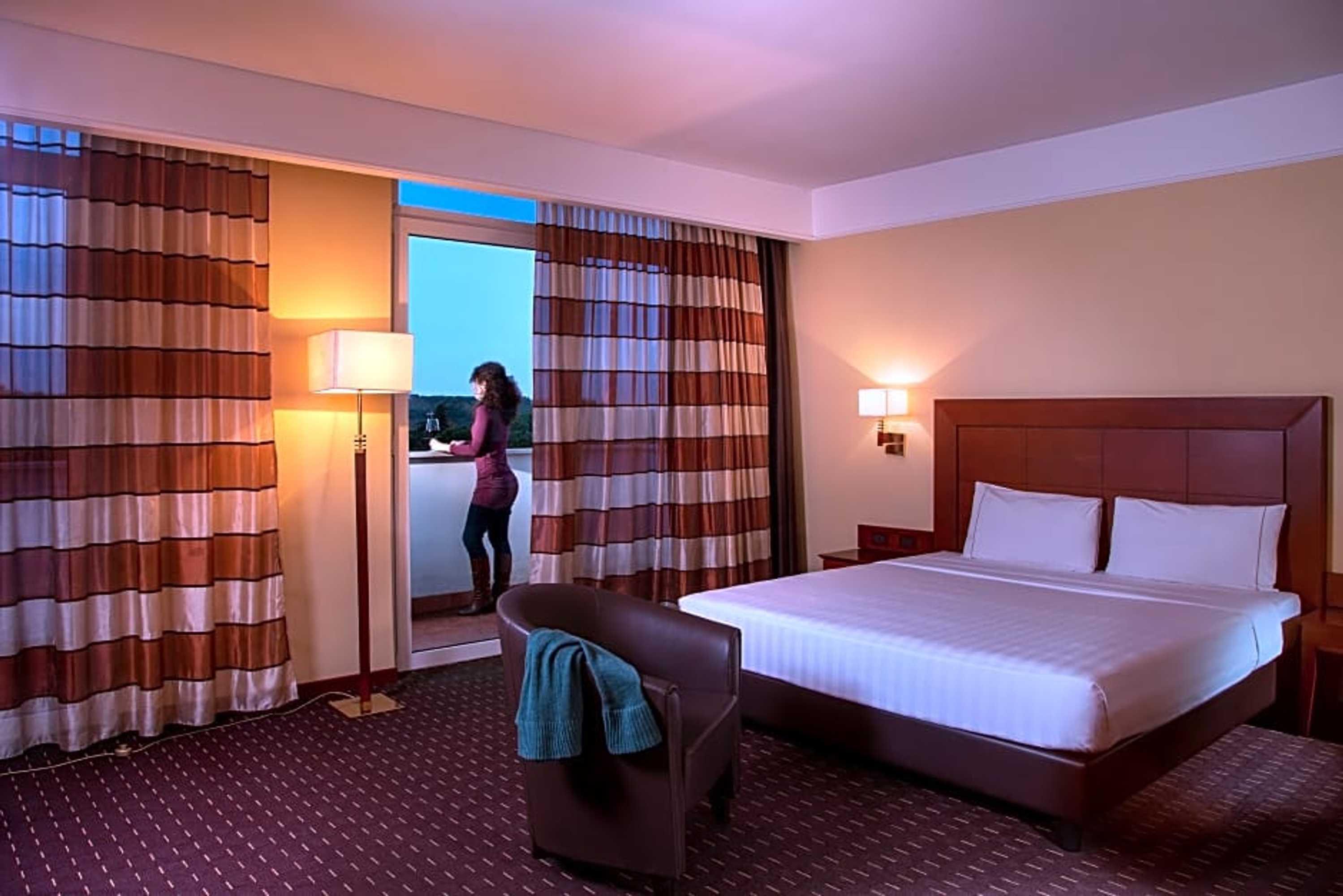 Gift card for Hotel Capannelle Roma Gift card for Hotel Capannelle Roma