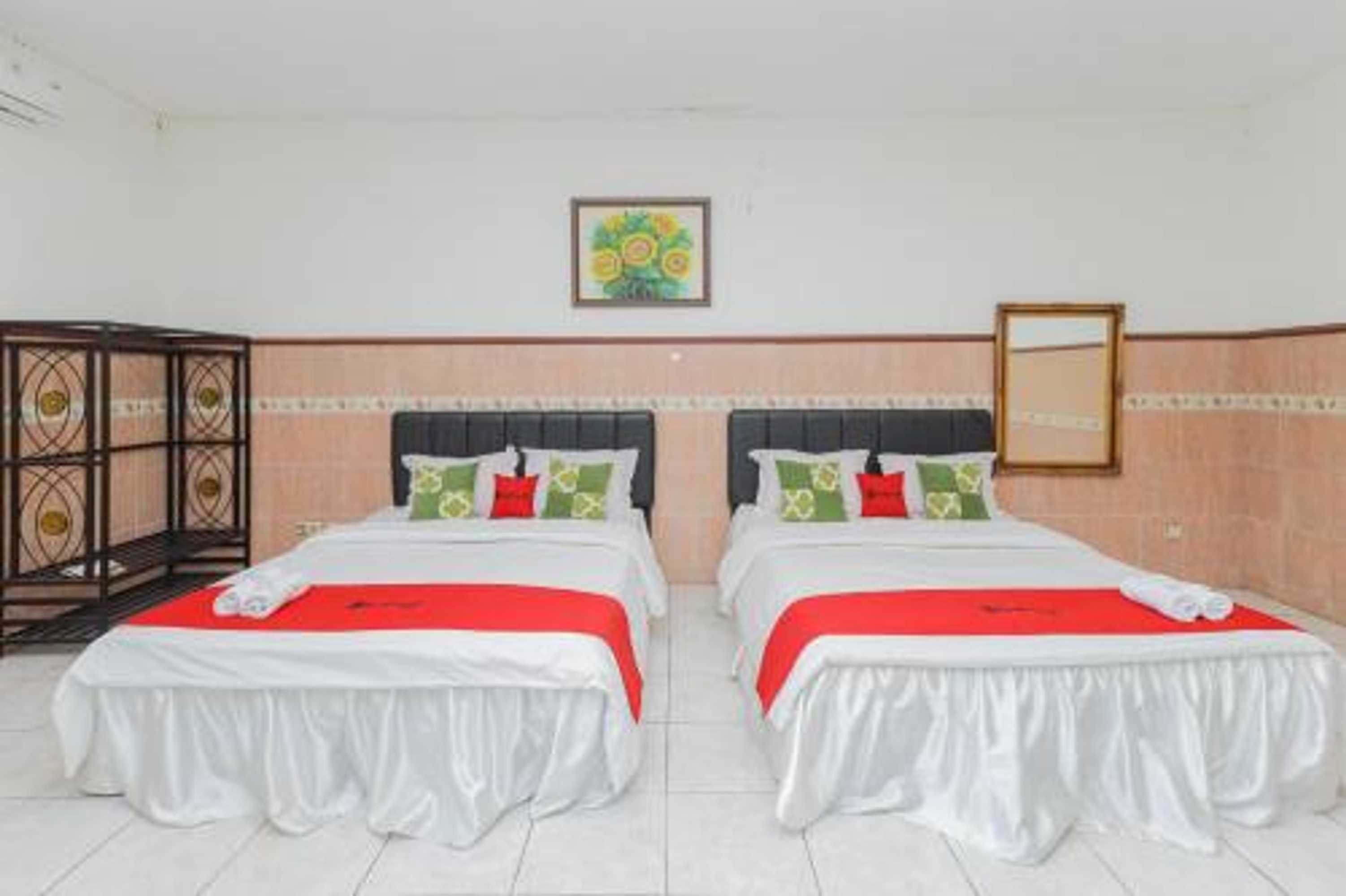 Gift card for Graha Surya Syariah by Reddoorz Gift card for Graha Surya Syariah by Reddoorz