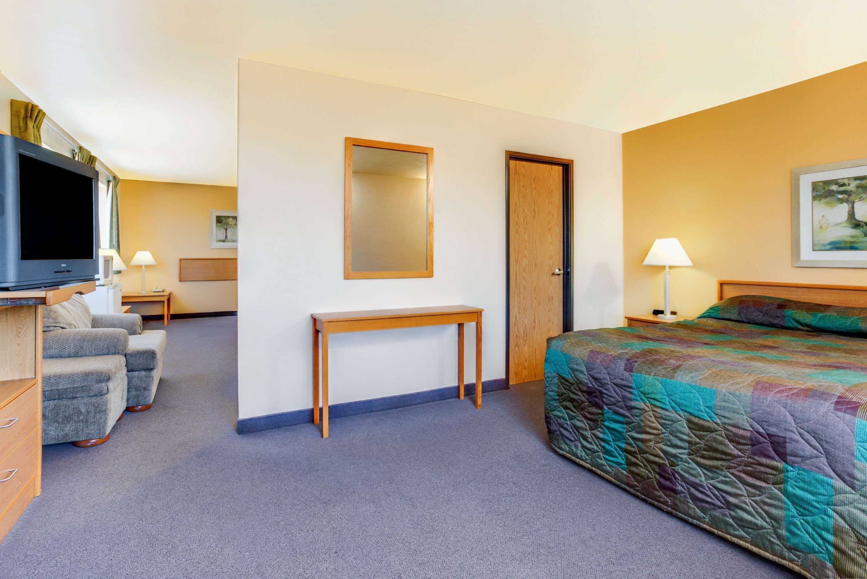 Gift card for Super 8 by Wyndham Klamath Falls Gift card for Super 8 by Wyndham Klamath Falls