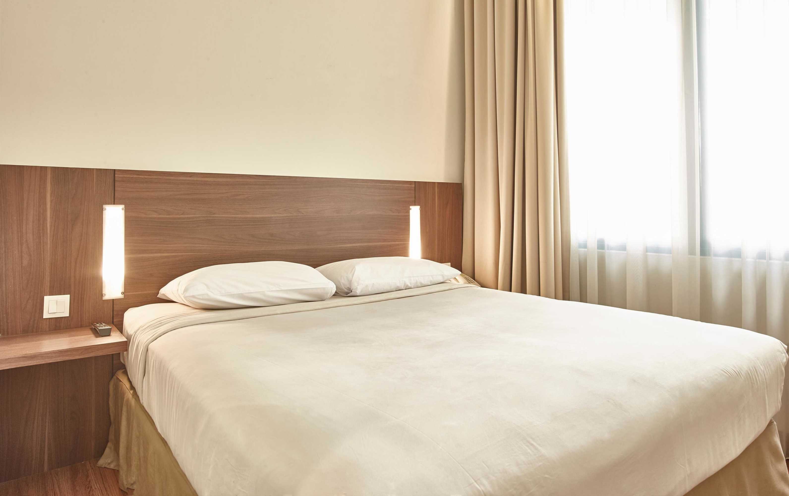 Gift card for Townhouse Oak Hotel Grand Cikarang