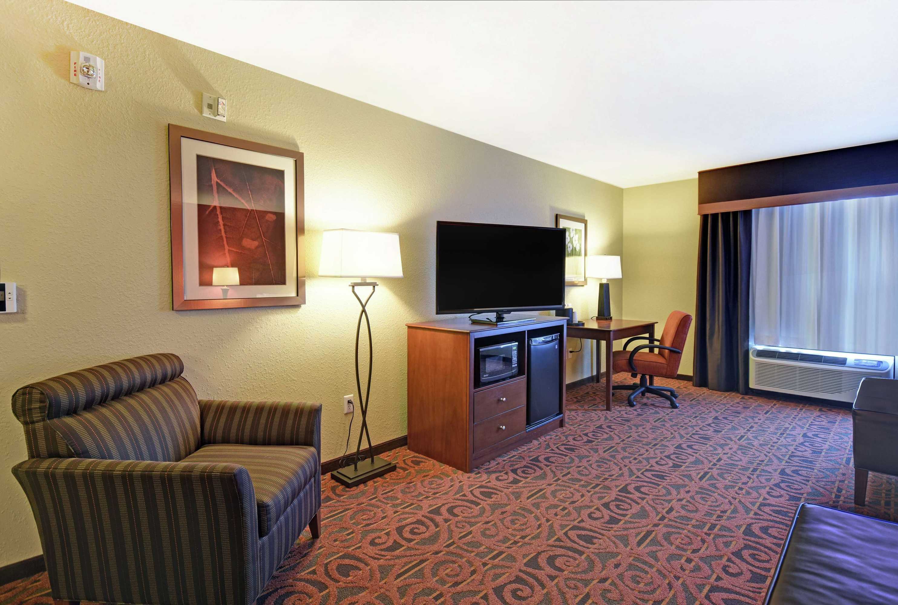 Gift card for Hampton Inn & Suites Milwaukee/franklin Gift card for Hampton Inn & Suites Milwaukee/franklin