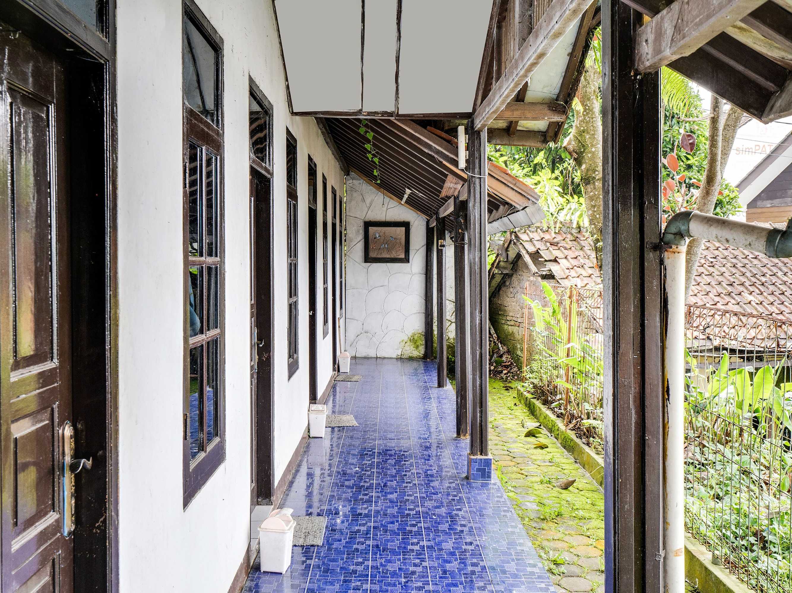 Gift card for Oyo 2157 Pondok Gembyang Air Panas Alam