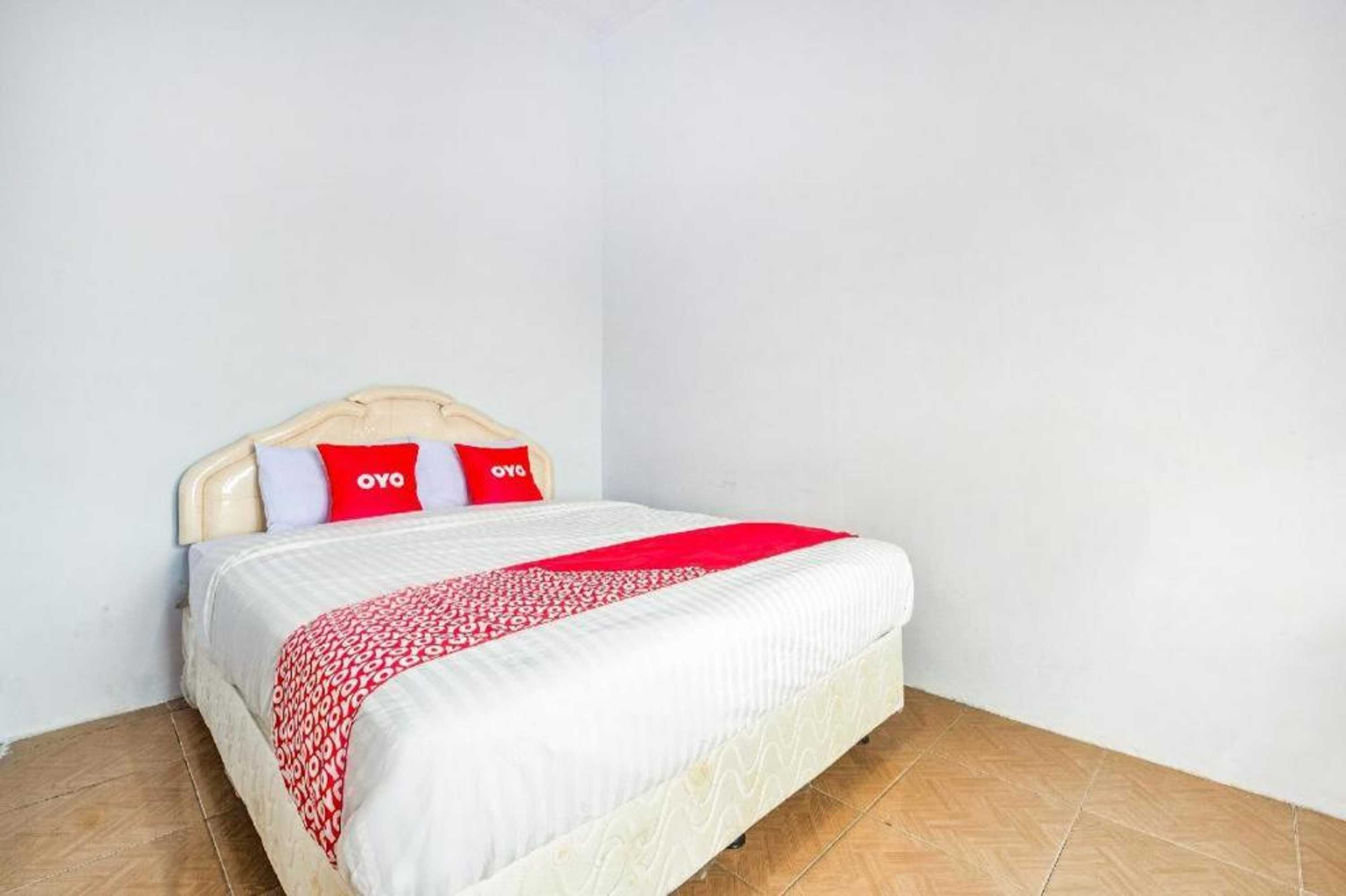 Gift card for Oyo 1906 Zhafira Guest House Syariah