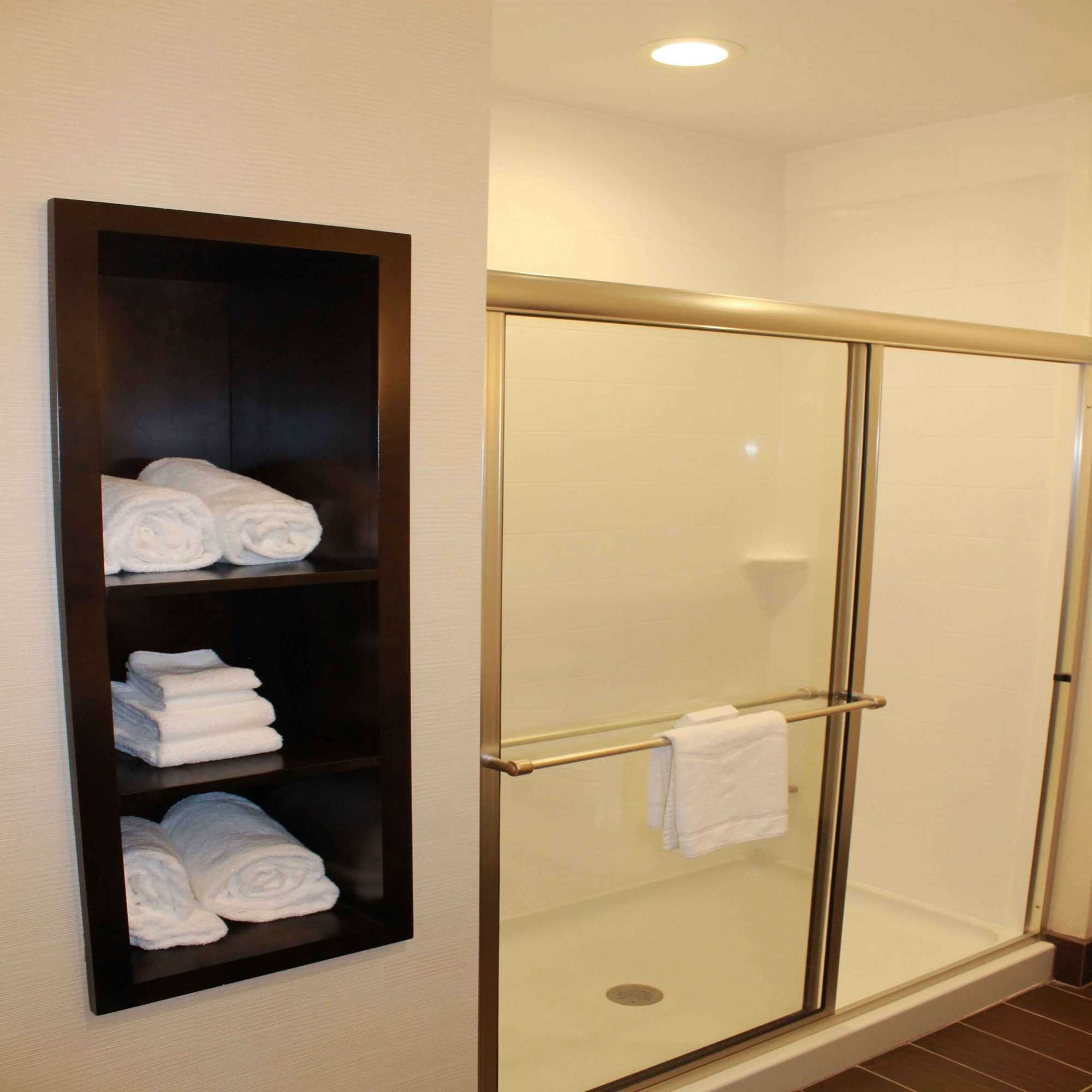 Gift card for Hampton Inn & Suites Stroudsburg Pocono Mountains Gift card for Hampton Inn & Suites Stroudsburg Pocono Mountains