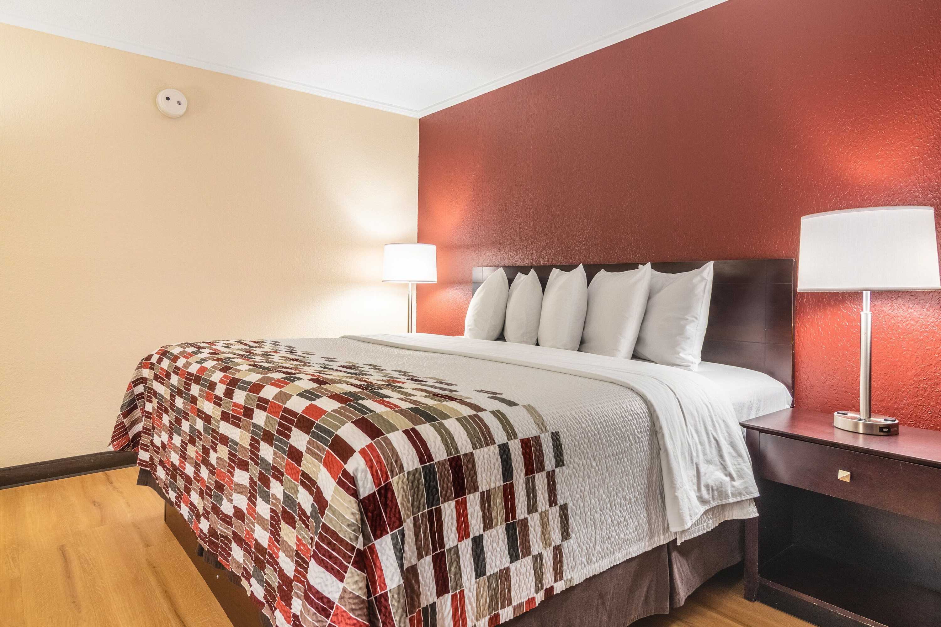 Gift card for Red Roof Inn Ashtabula - Austinburg Gift card for Red Roof Inn Ashtabula - Austinburg