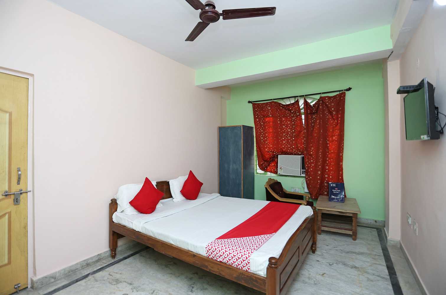 Gift card for Oyo Flagship Hotel New Urvashi