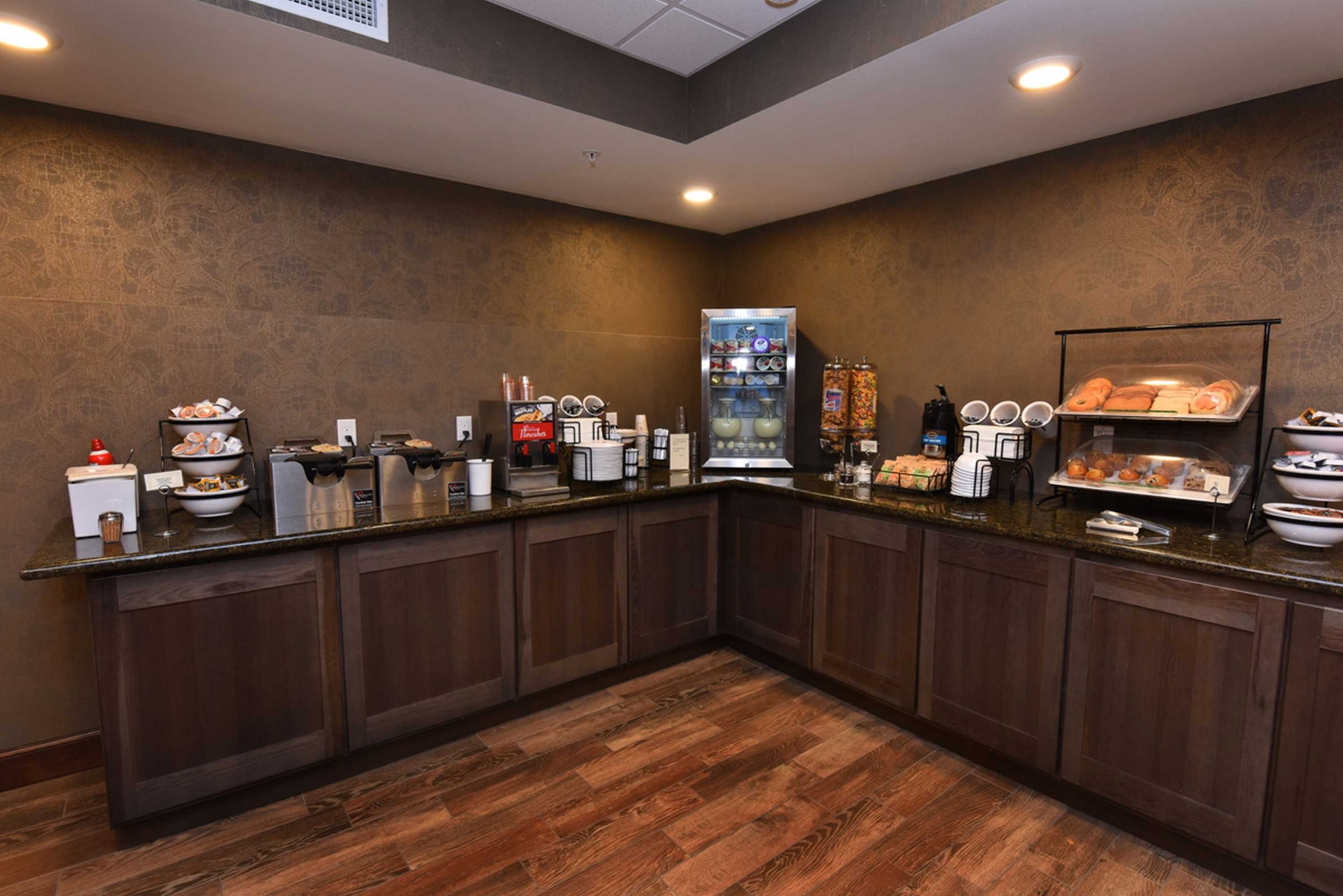 Gift card for Best Western Plus Vintage Valley Inn