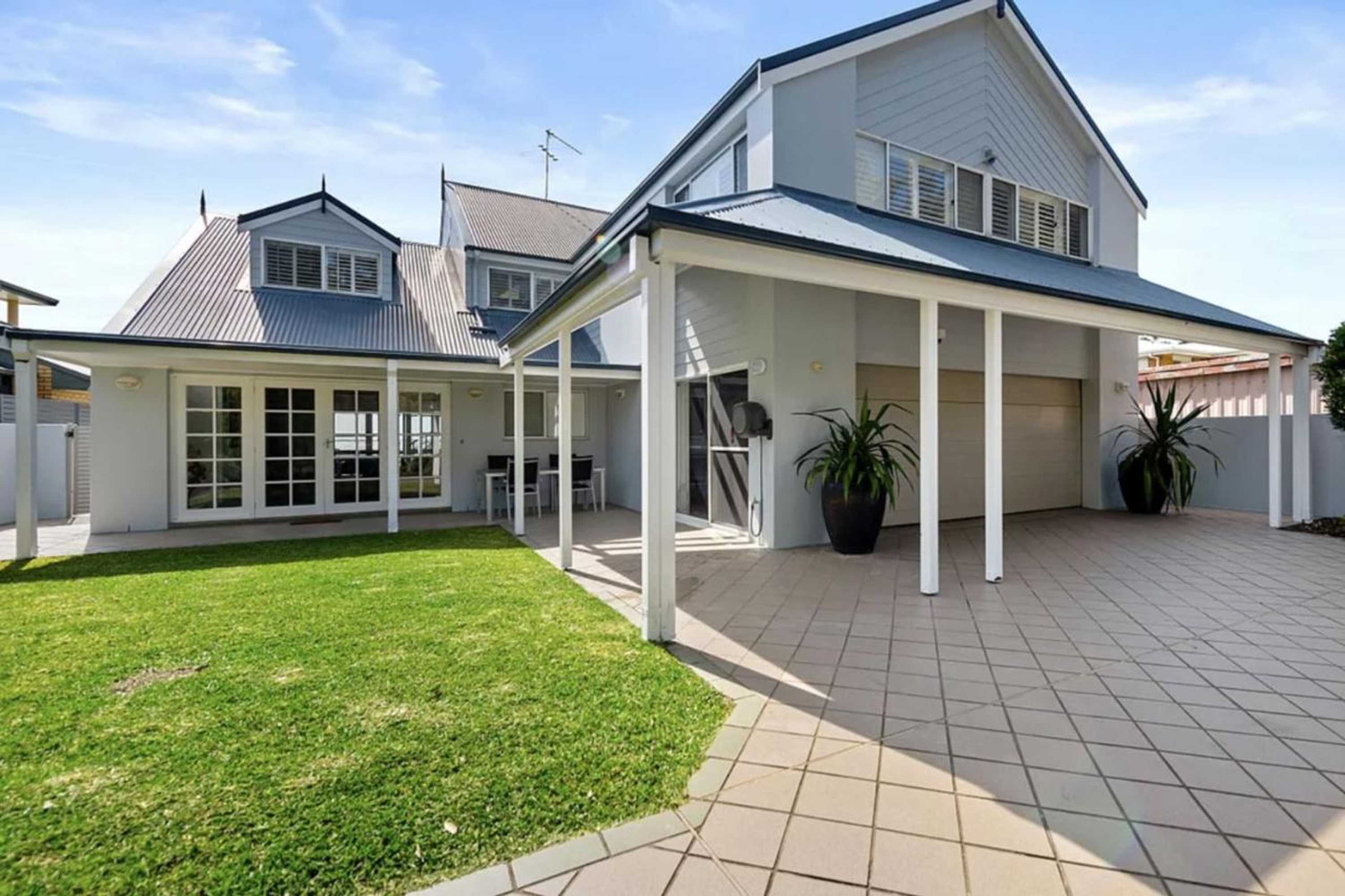 Gift card for Waterfront Wonderland 41 Foreshore Dr Stunning House With a Lift Linen Wi Fi And Ducted Air Conditioning Gift card for Waterfront Wonderland 41 Foreshore Dr Stunning House With a Lift Linen Wi Fi And Ducted Air Conditioning
