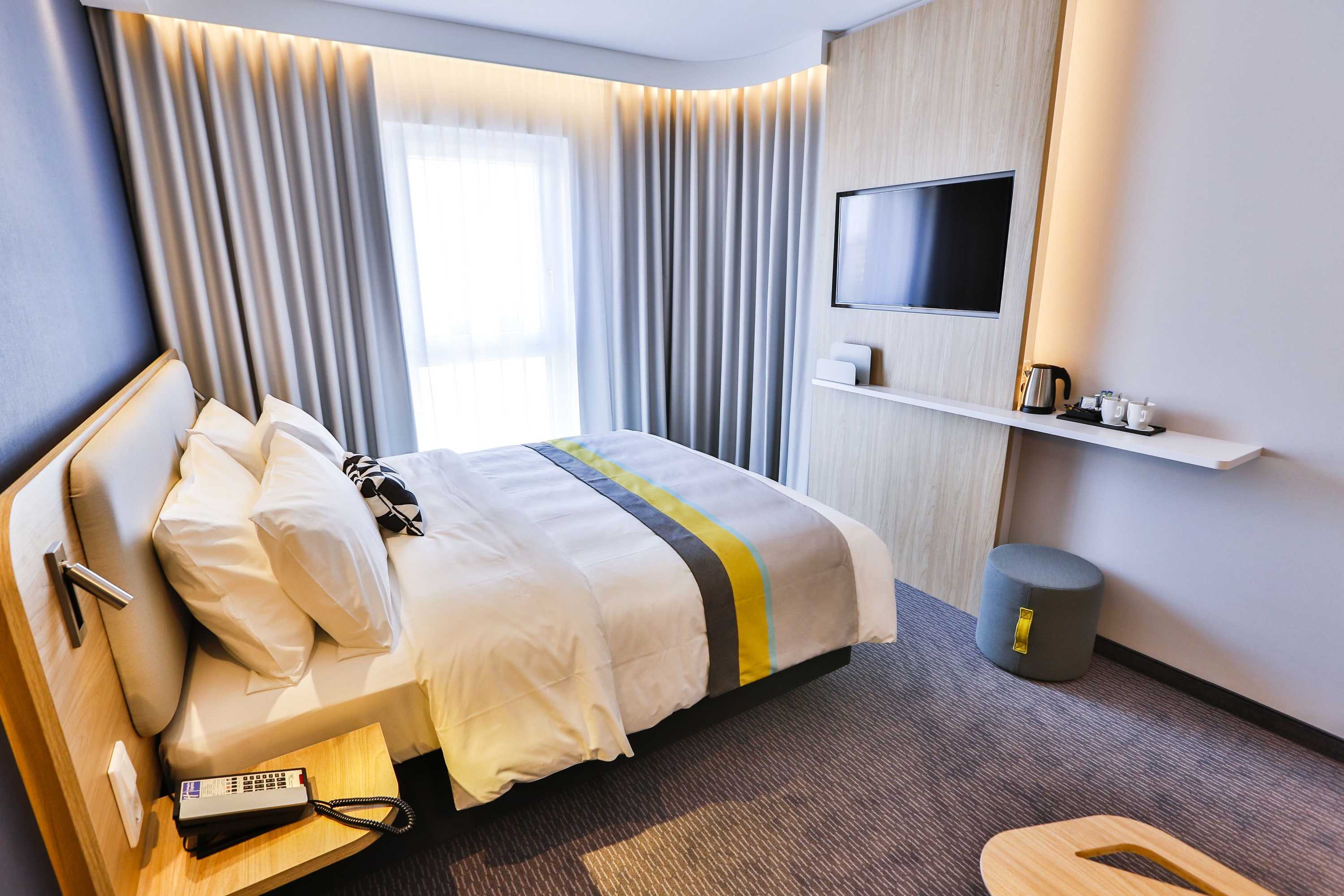 Gift card for Holiday Inn Express Karlsruhe - City Park by Ihg Gift card for Holiday Inn Express Karlsruhe - City Park by Ihg