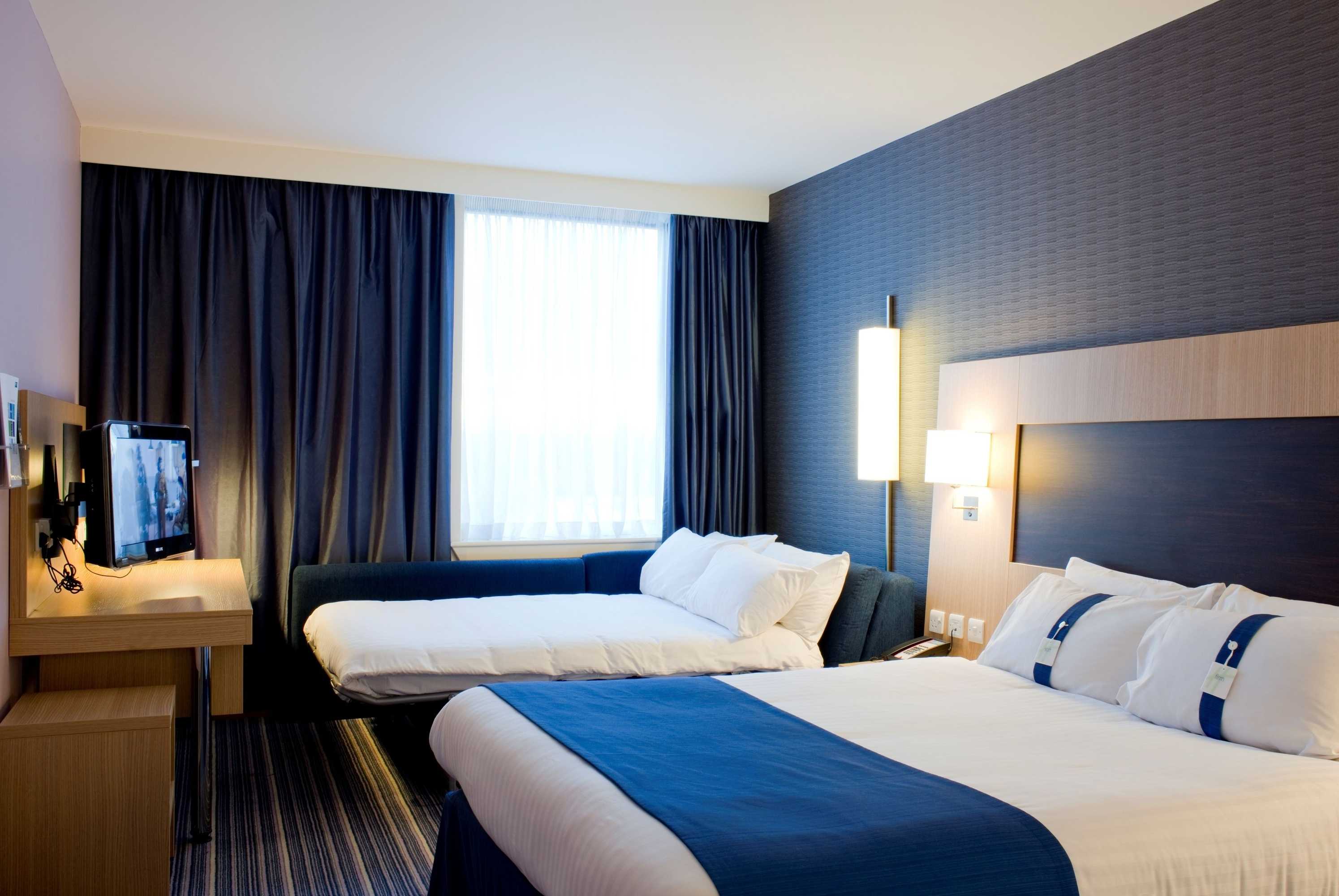 Gift card for Holiday Inn Express Rotherham North by Ihg Gift card for Holiday Inn Express Rotherham North by Ihg