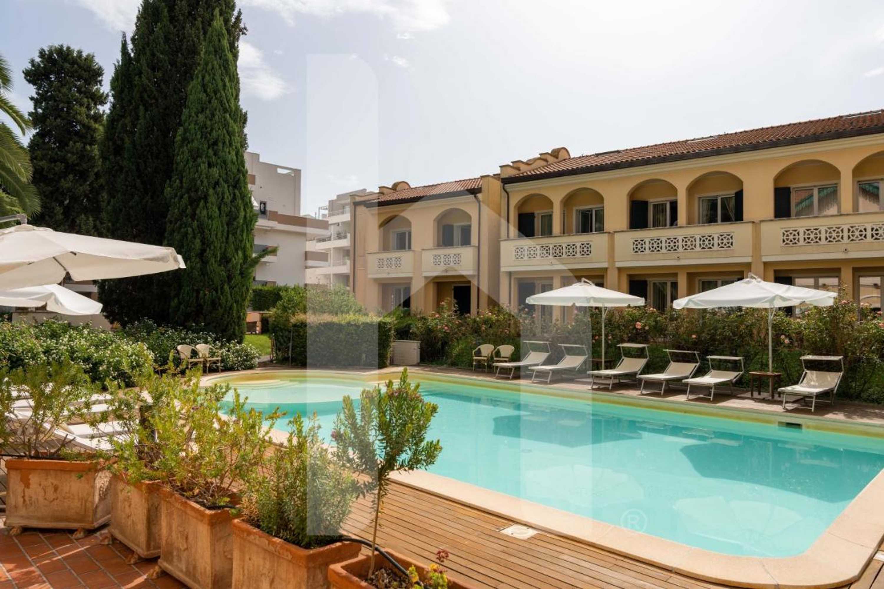 Gift card for Villa Rosella Resort