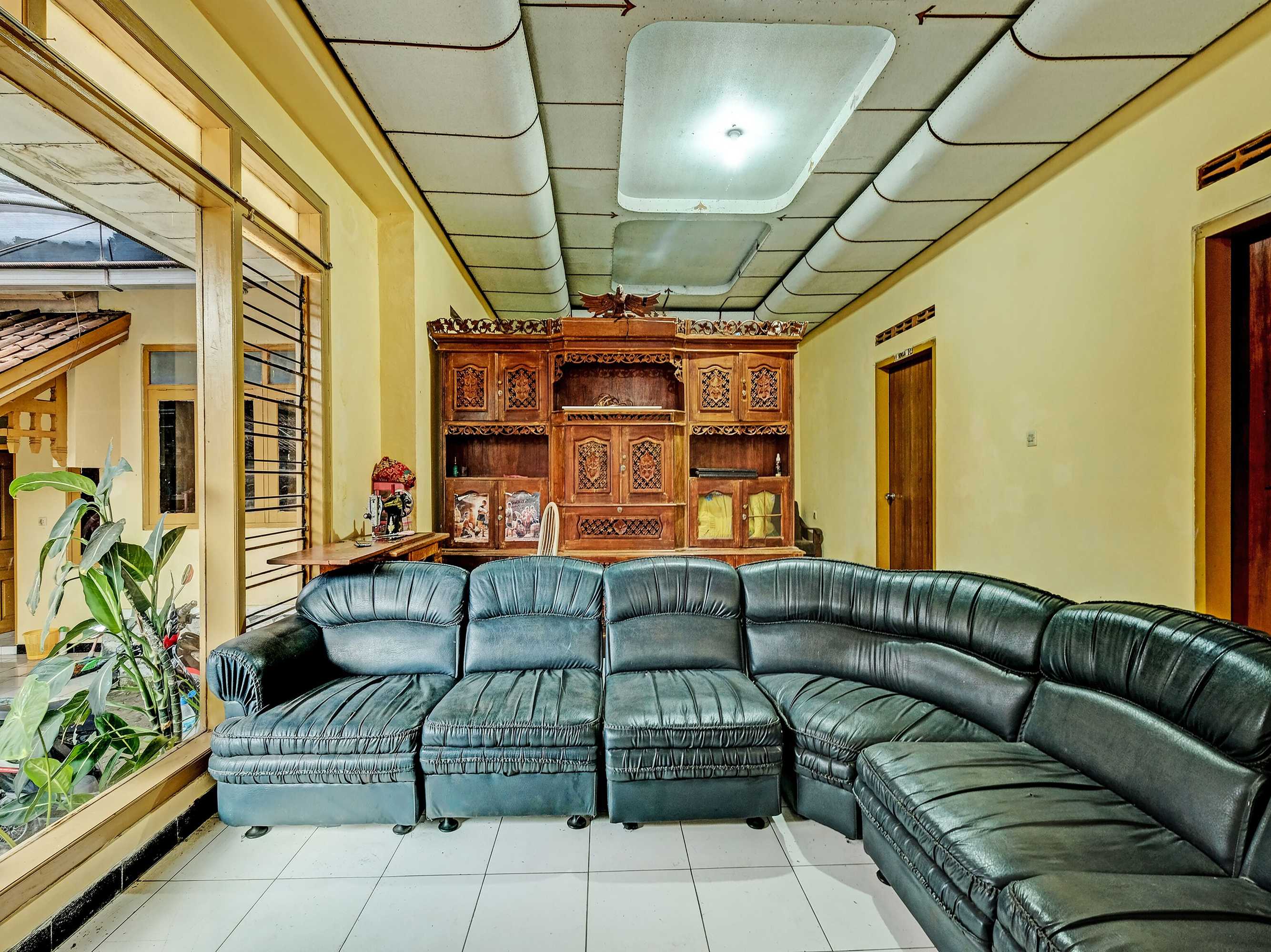 Gift card for Spot ON 92408 Hotel Renata 2 Gift card for Spot ON 92408 Hotel Renata 2