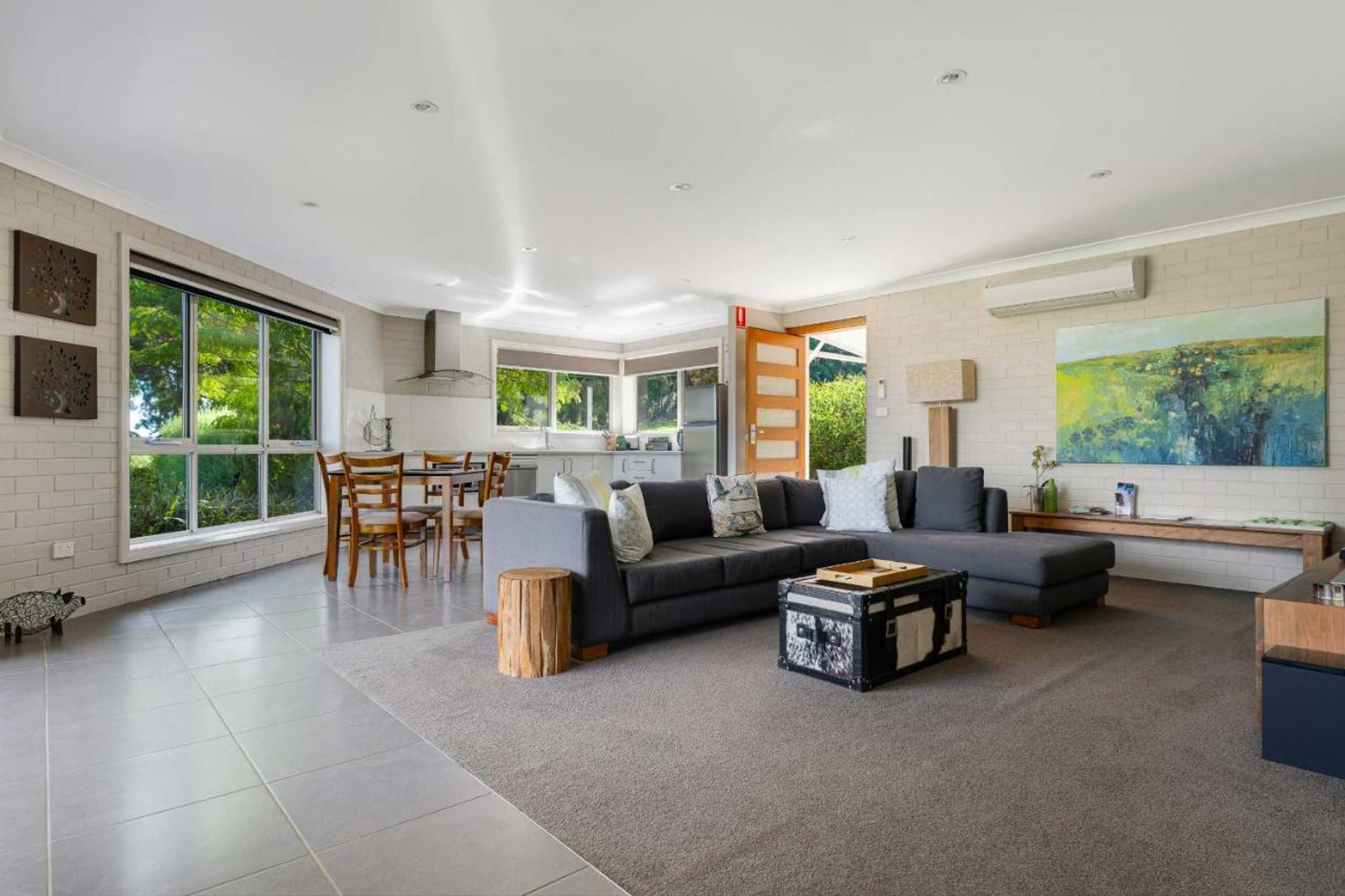 Gift card for Lakeview Luxury Retreat