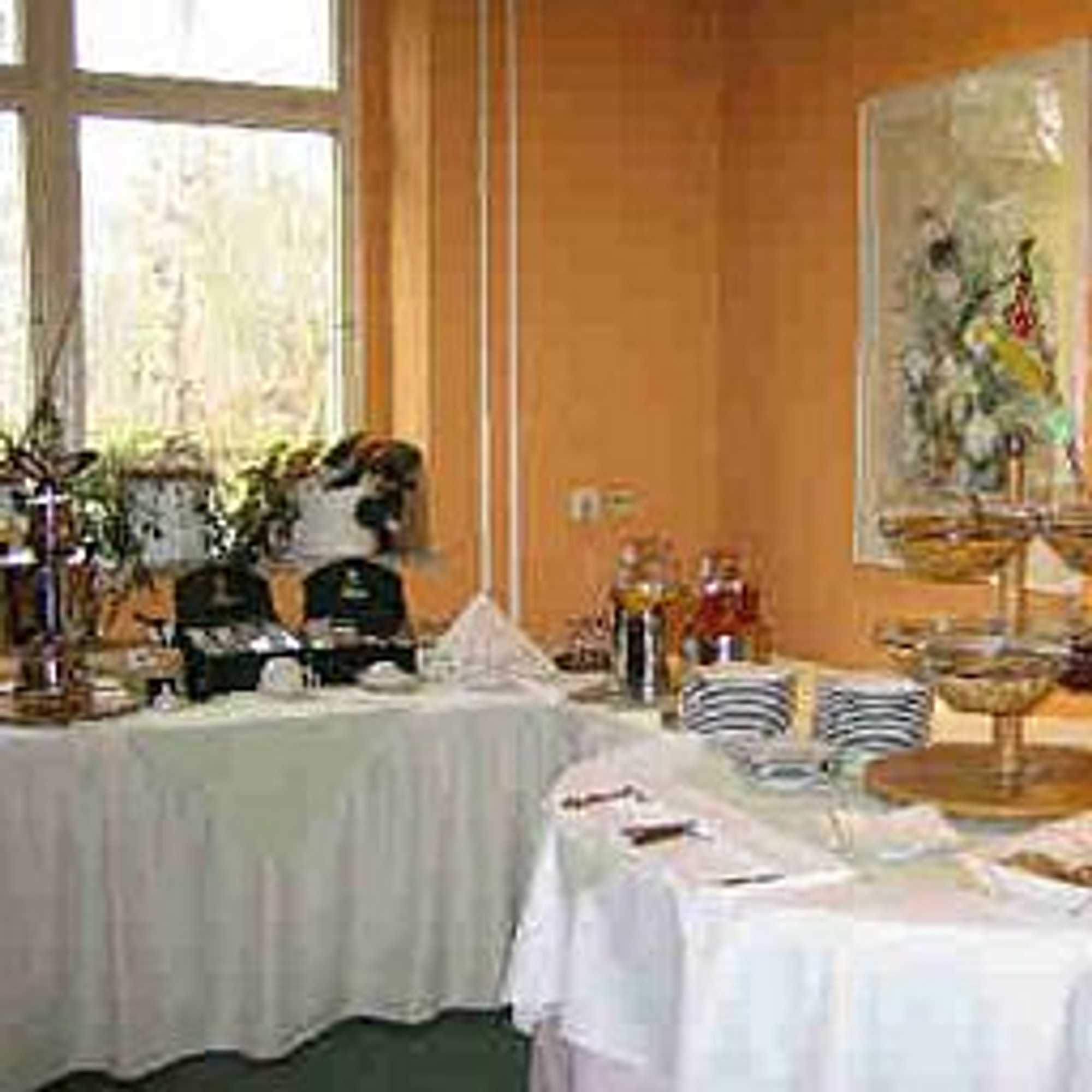 Gift card for Waldhotel Schöneiche Gift card for Waldhotel Schöneiche