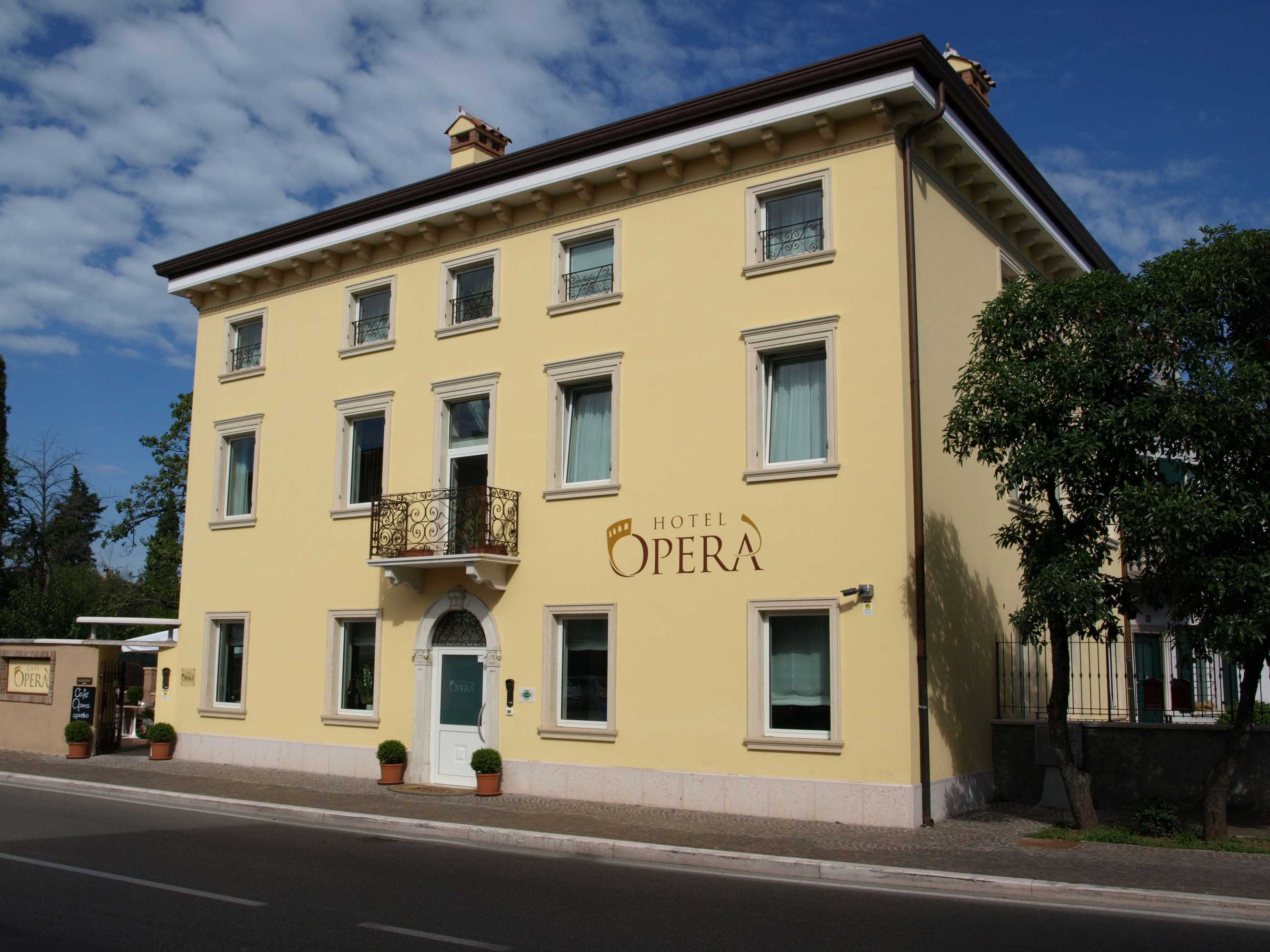 Gift card for Hotel Opera' Gift card for Hotel Opera'