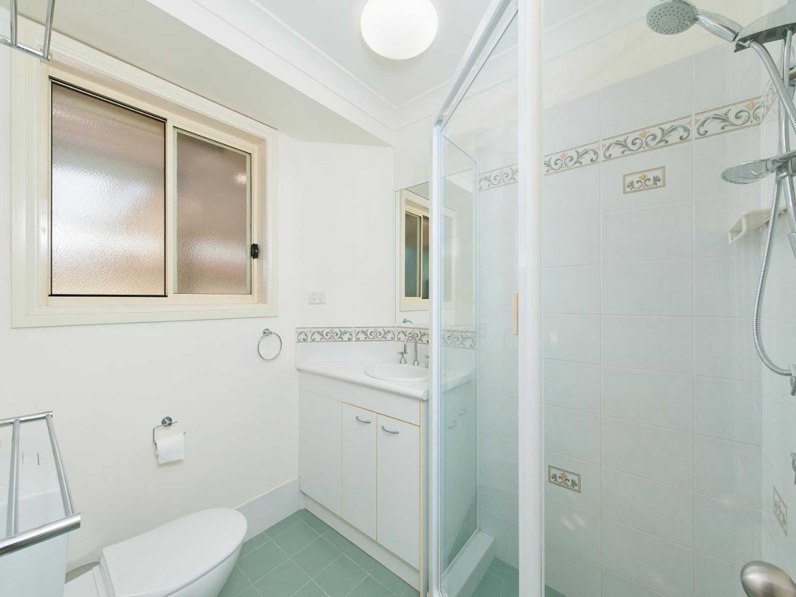 Gift card for Pawprints, 123 Bagnalls Beach Road