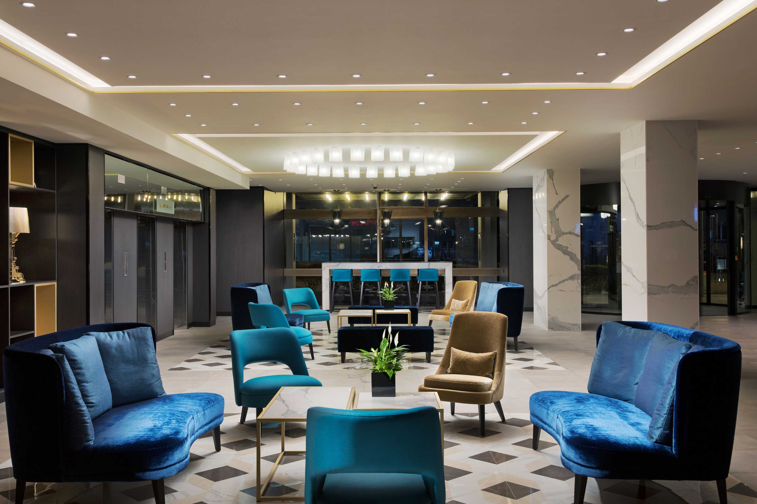 Gift card for Crowne Plaza Zürich by Ihg Gift card for Crowne Plaza Zürich by Ihg