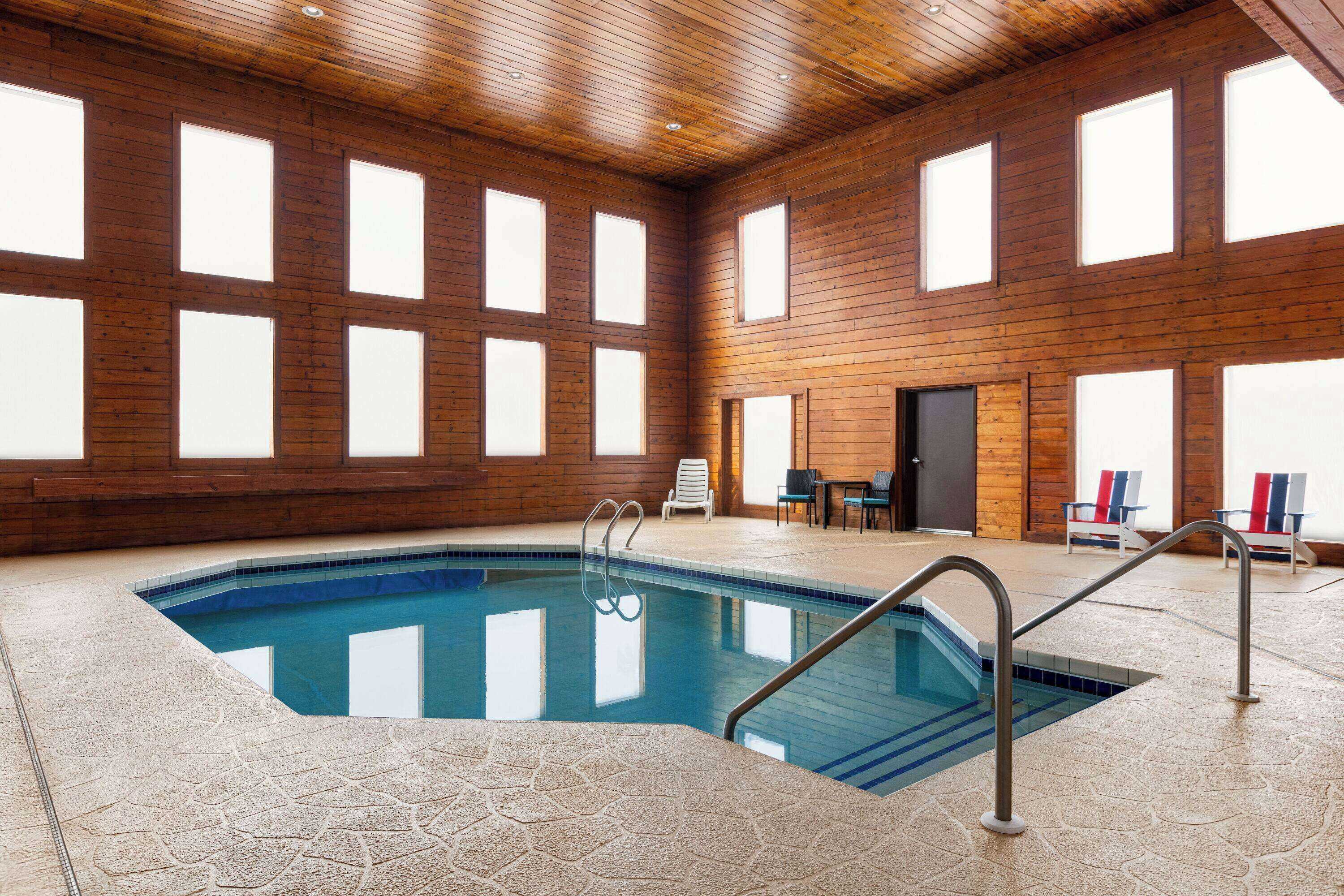 Gift card for Ramada by Wyndham Richland Center Gift card for Ramada by Wyndham Richland Center