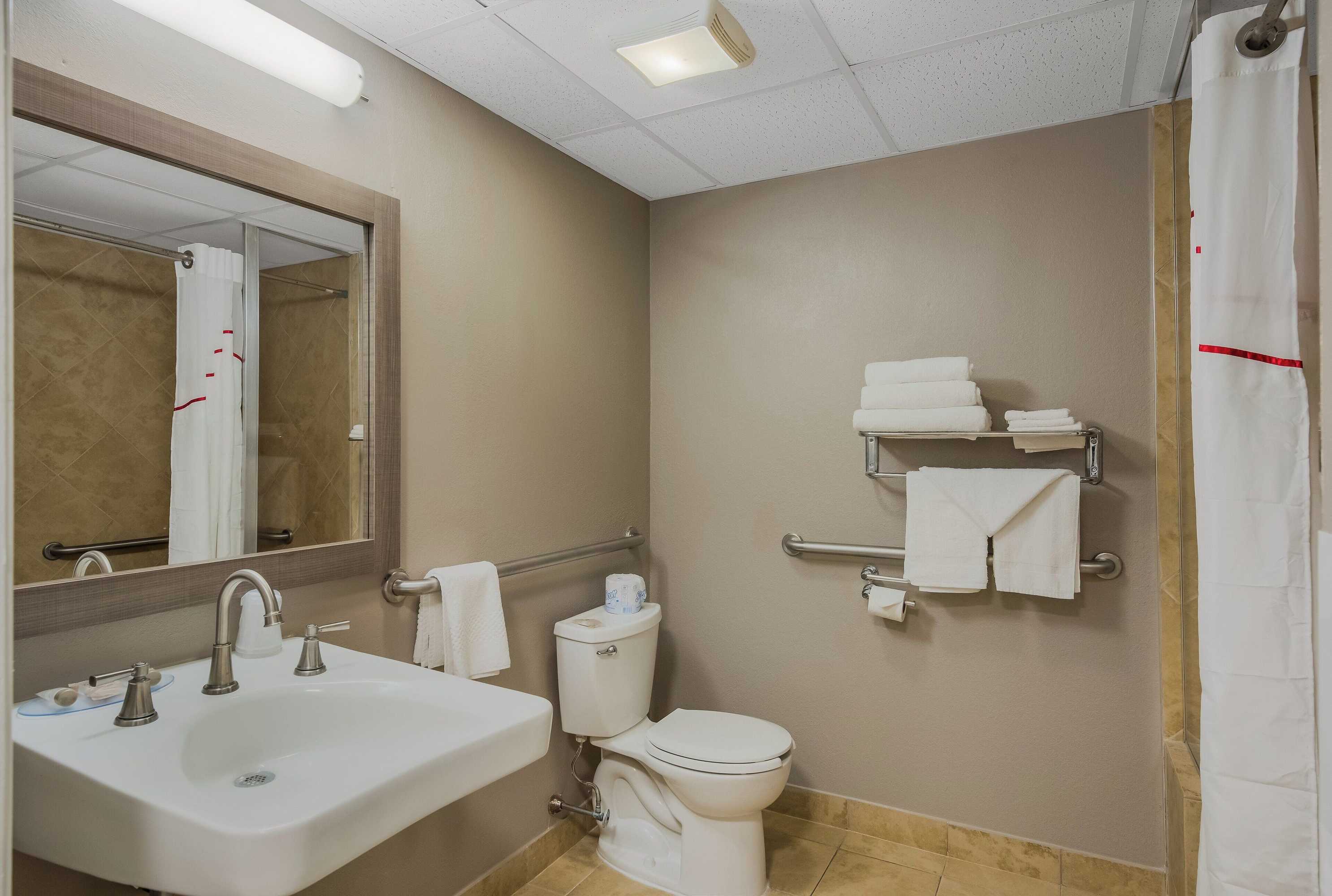 Gift card for Red Roof Inn & Suites Vineland - Buena Gift card for Red Roof Inn & Suites Vineland - Buena