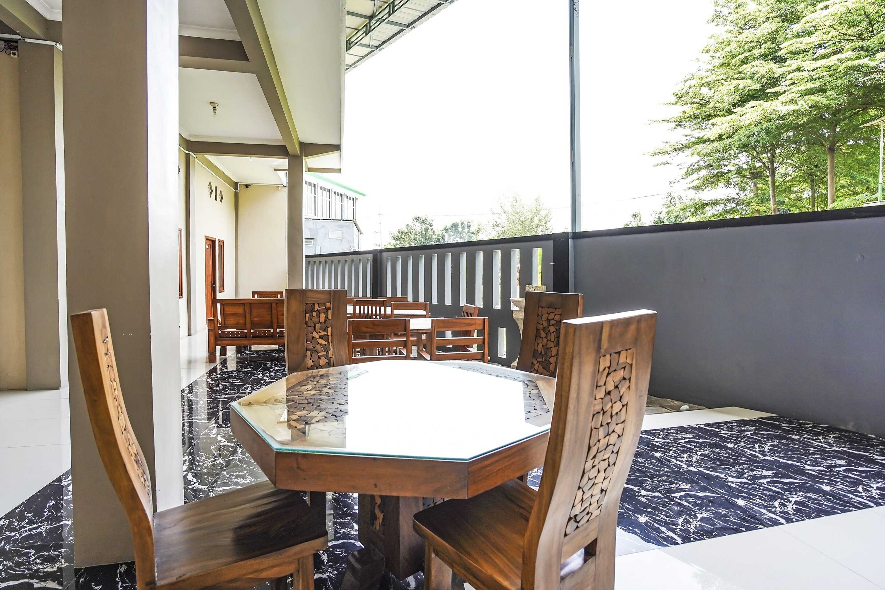 Gift card for Oyo Flagship 90886 Sunset View Homestay Gift card for Oyo Flagship 90886 Sunset View Homestay