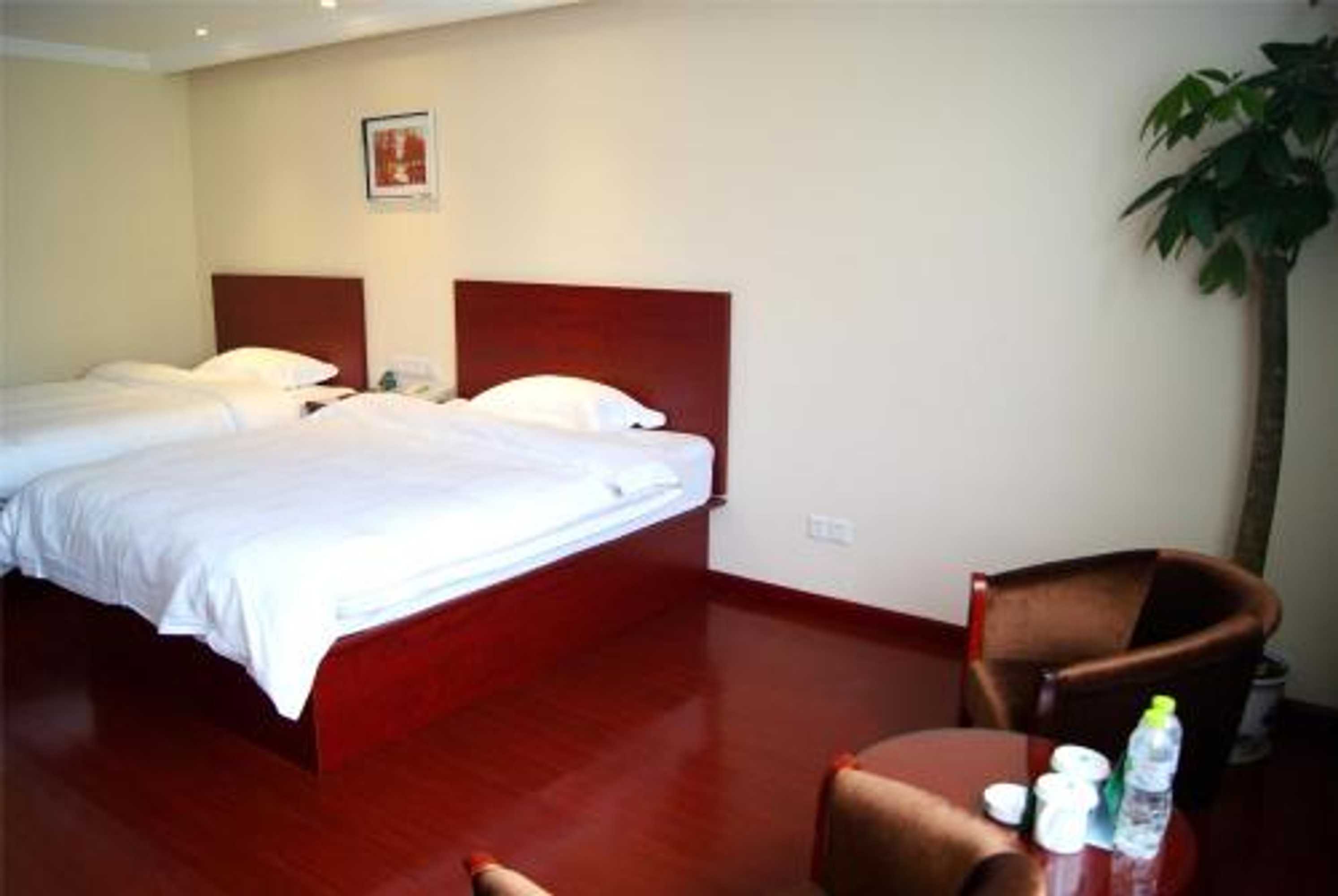 Gift card for Greentree Inn Jiangsu Wuxi Jiangyin North Huancheng Road Walking Street Express Hotel Gift card for Greentree Inn Jiangsu Wuxi Jiangyin North Huancheng Road Walking Street Express Hotel
