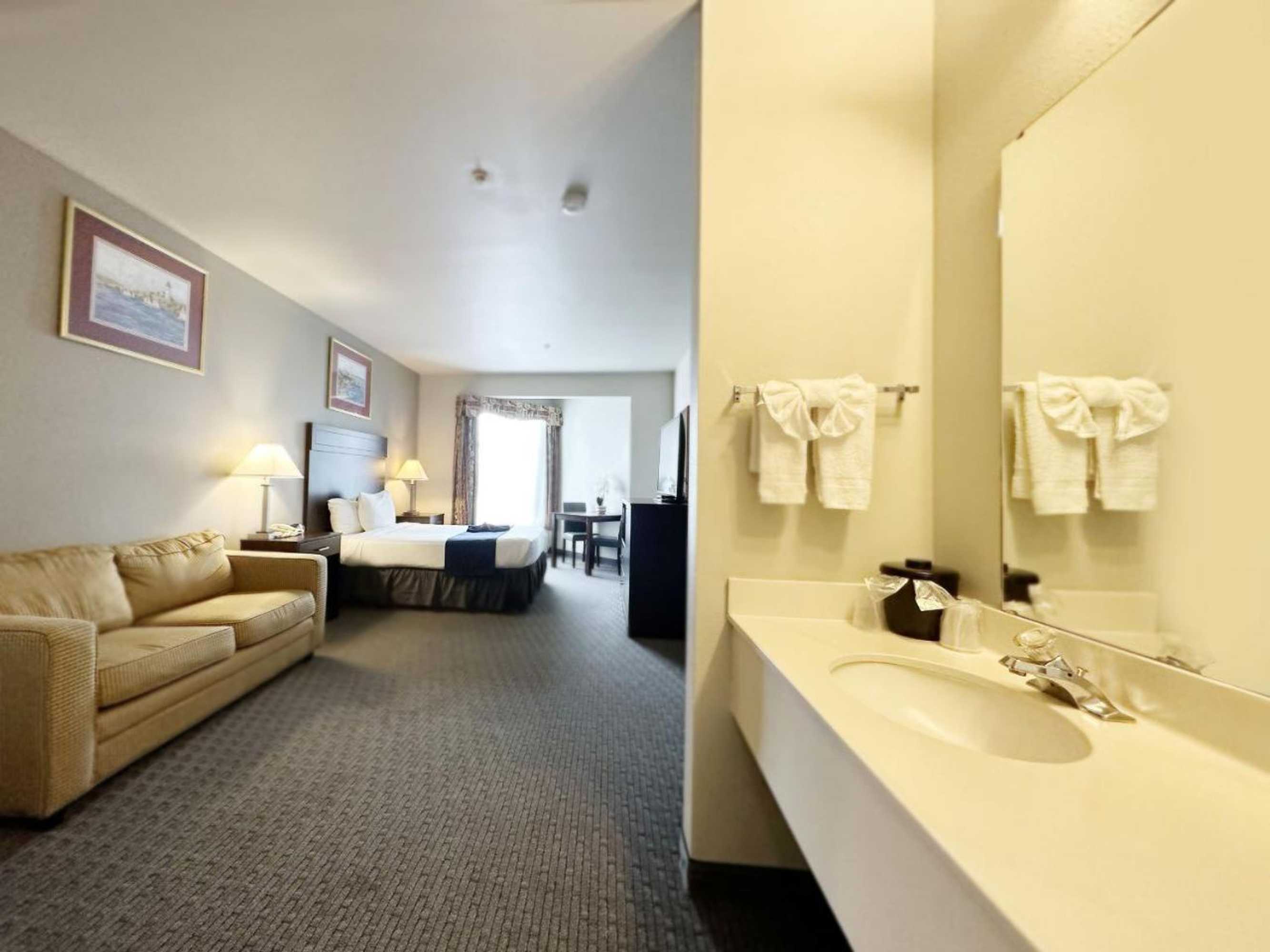 Gift card for Bayvue Hotel, Resort And Suites