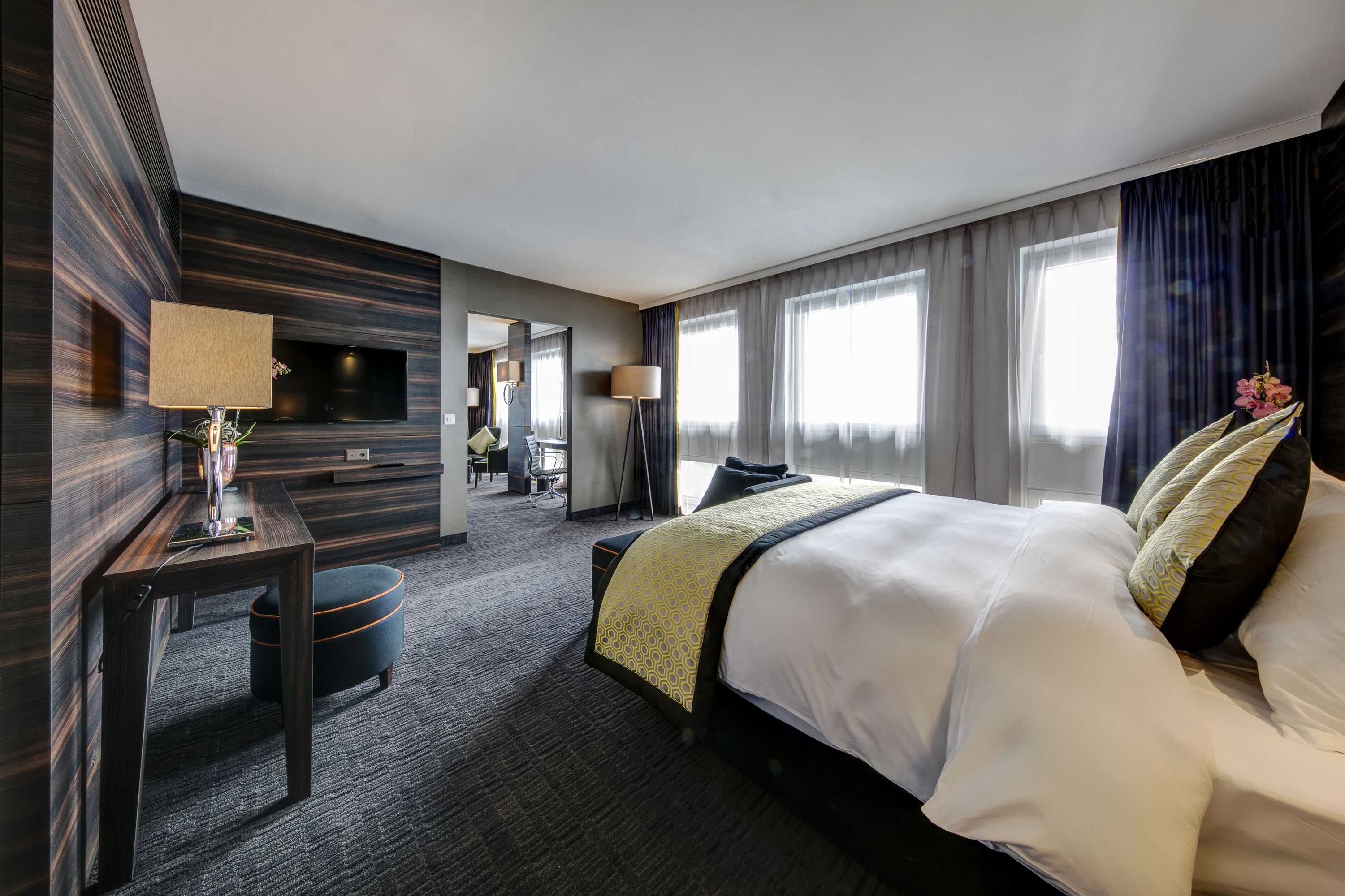 Gift card for Best Western Premier Hotel Beaulac Gift card for Best Western Premier Hotel Beaulac