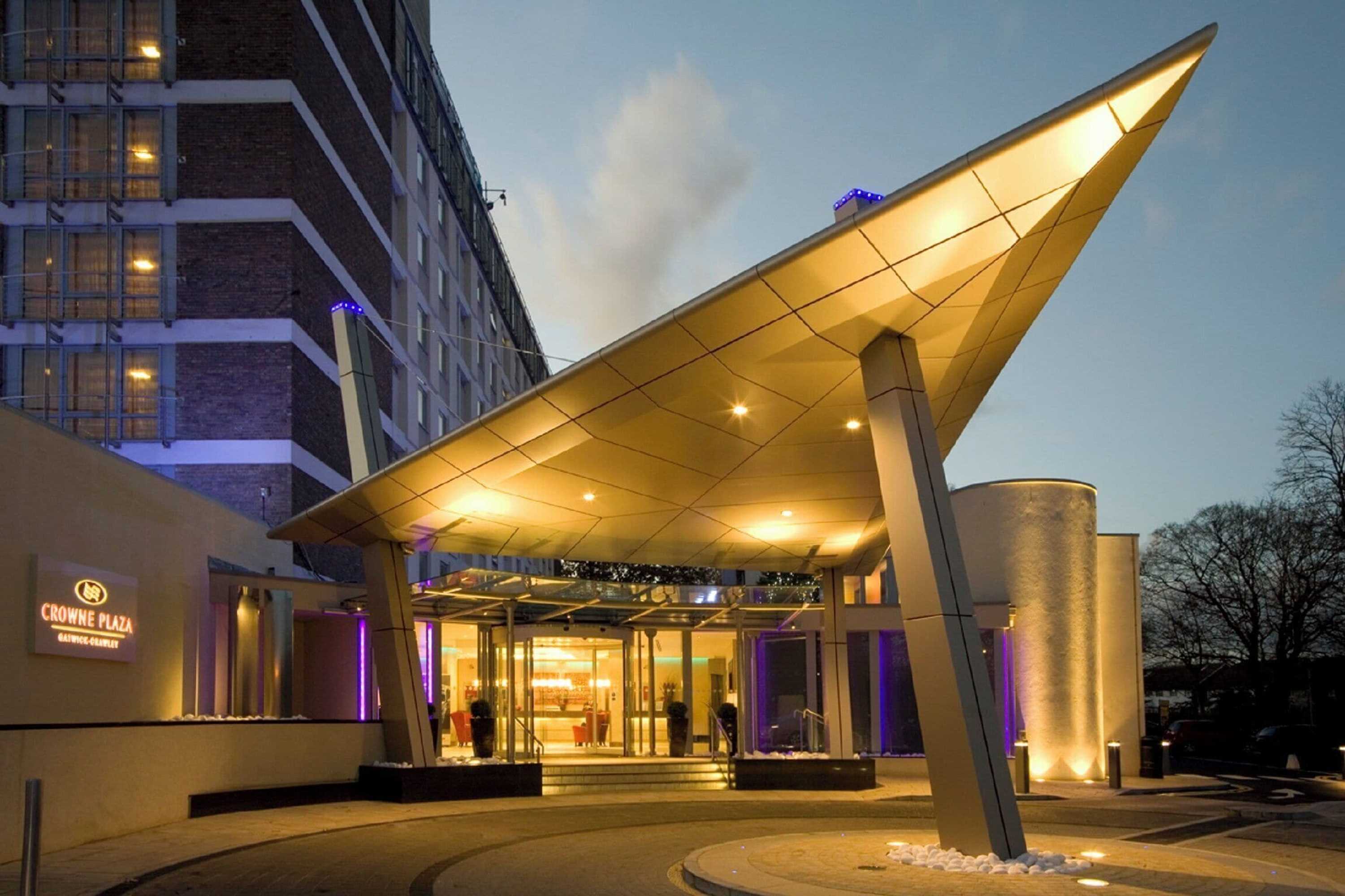 Gift card for Crowne Plaza London- Gatwick Airport by Ihg Gift card for Crowne Plaza London- Gatwick Airport by Ihg
